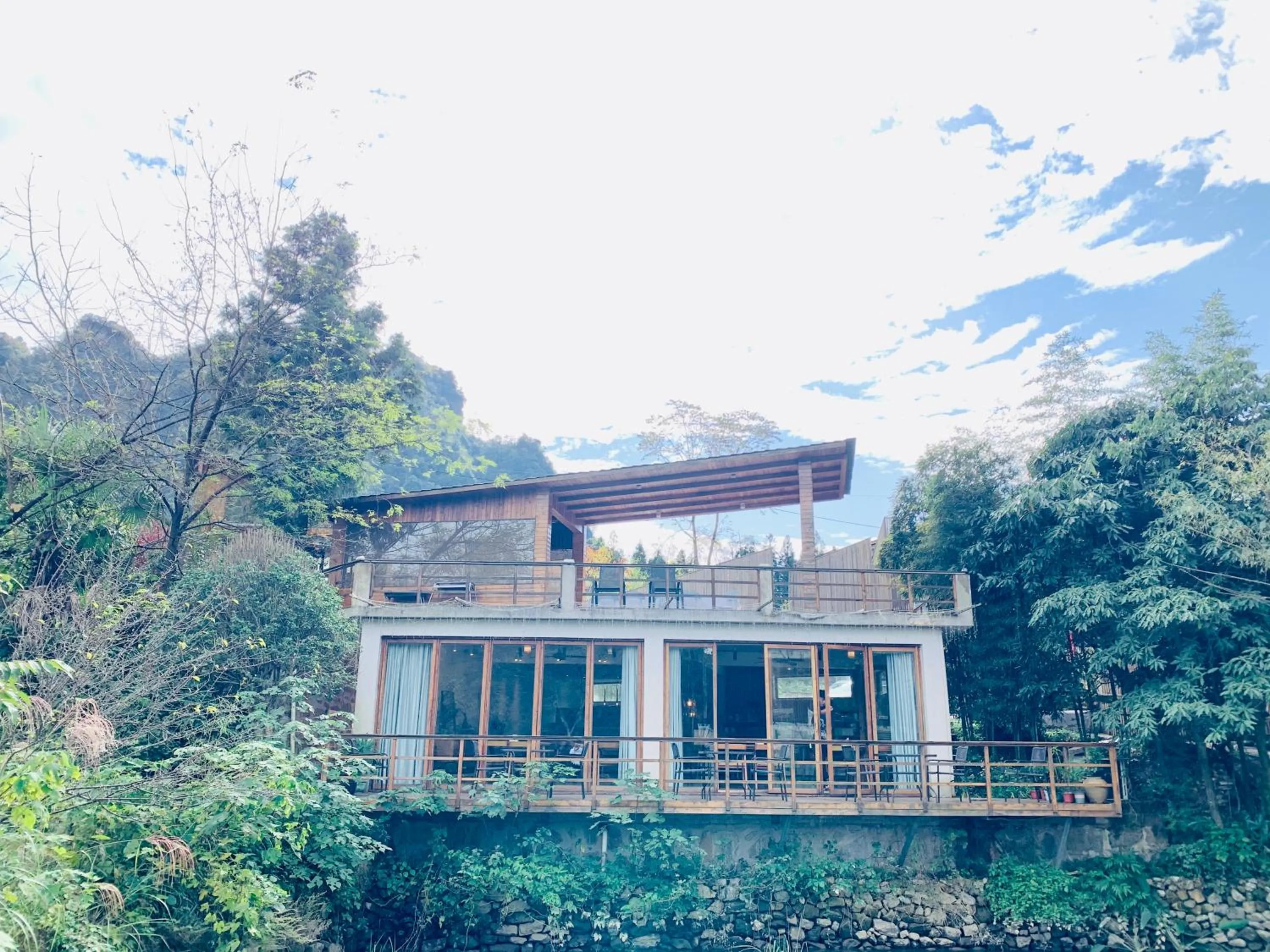 Property building in Purespace