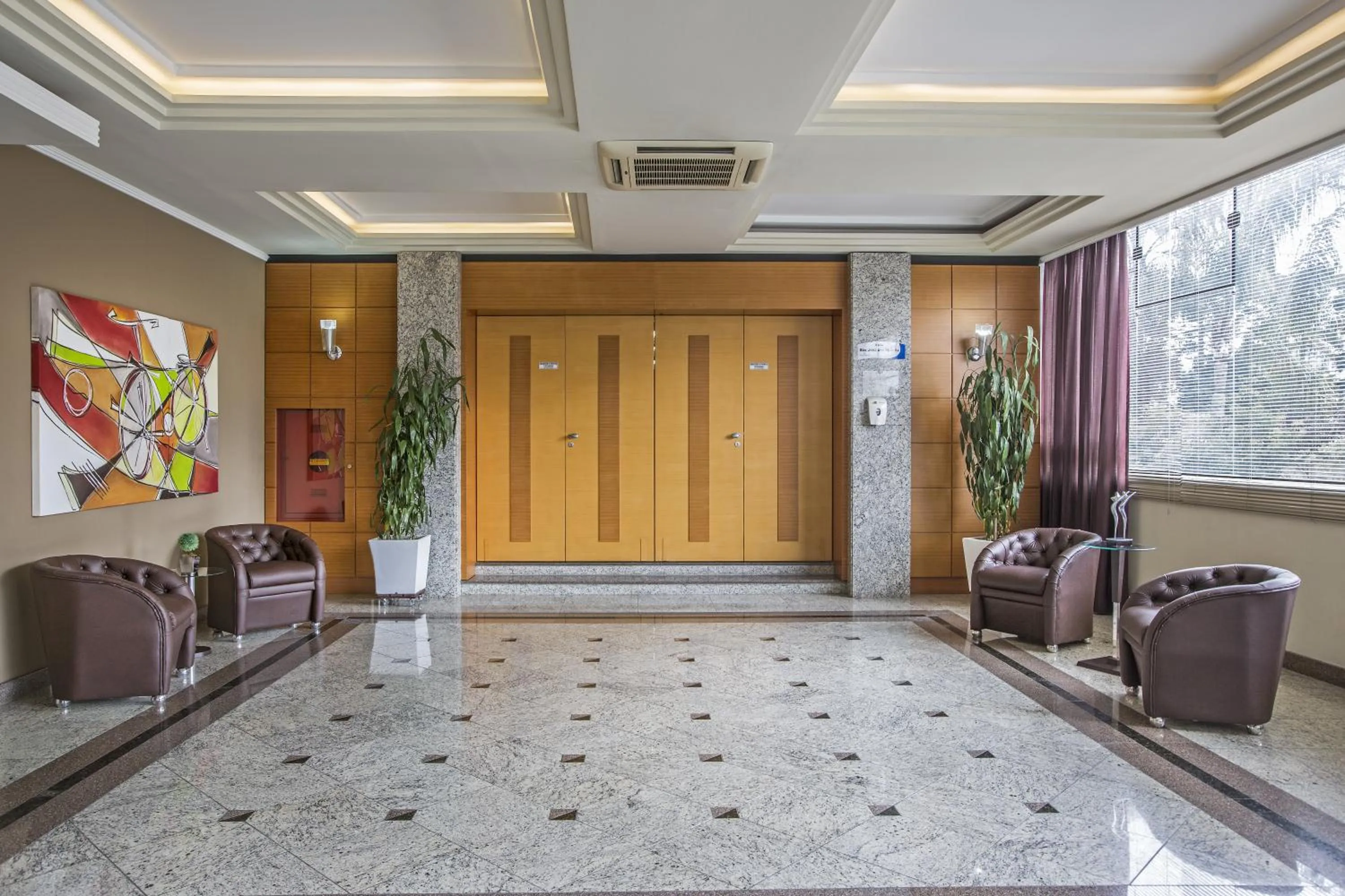 Other in Astron Suítes São José dos Pinhais by Nobile