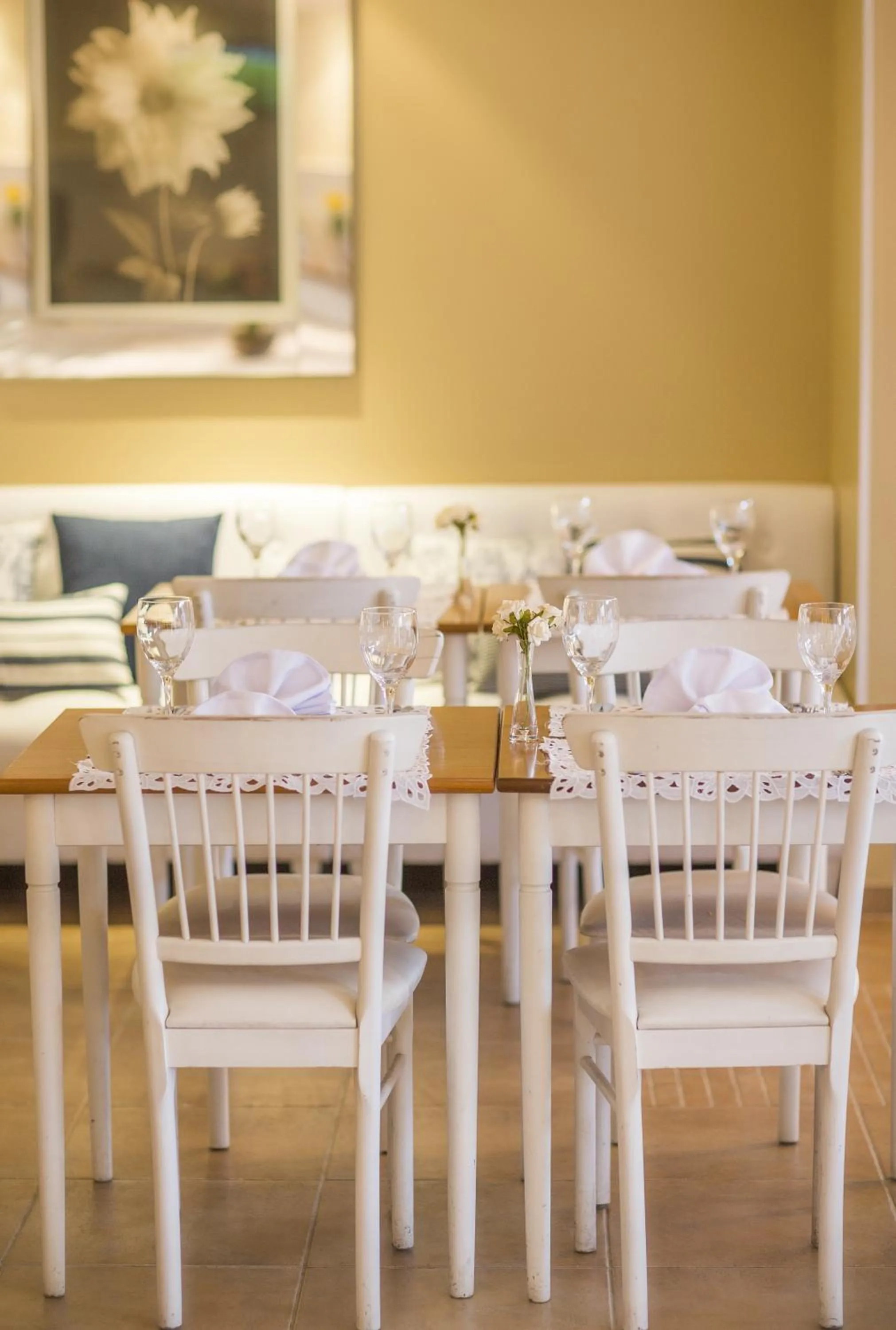 Restaurant/places to eat in Astron Hotel Bauru by Nobile