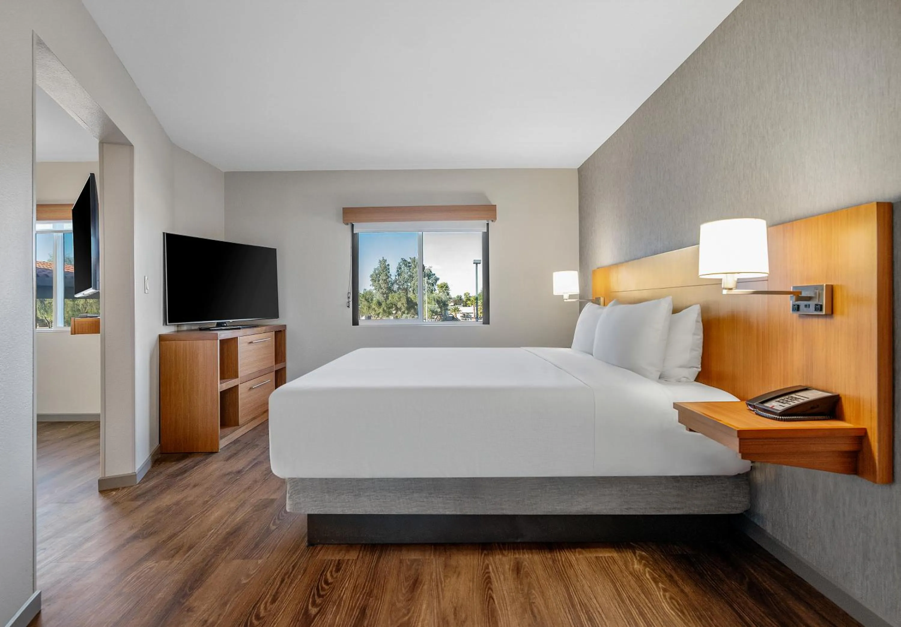 Bedroom, Bed in Hyatt Place Phoenix Chandler - Fashion Center