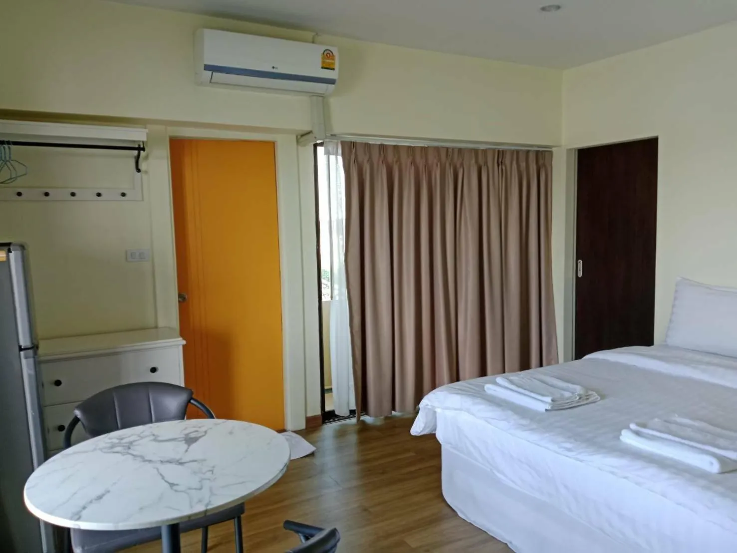 Bed in Baanthanam Nont