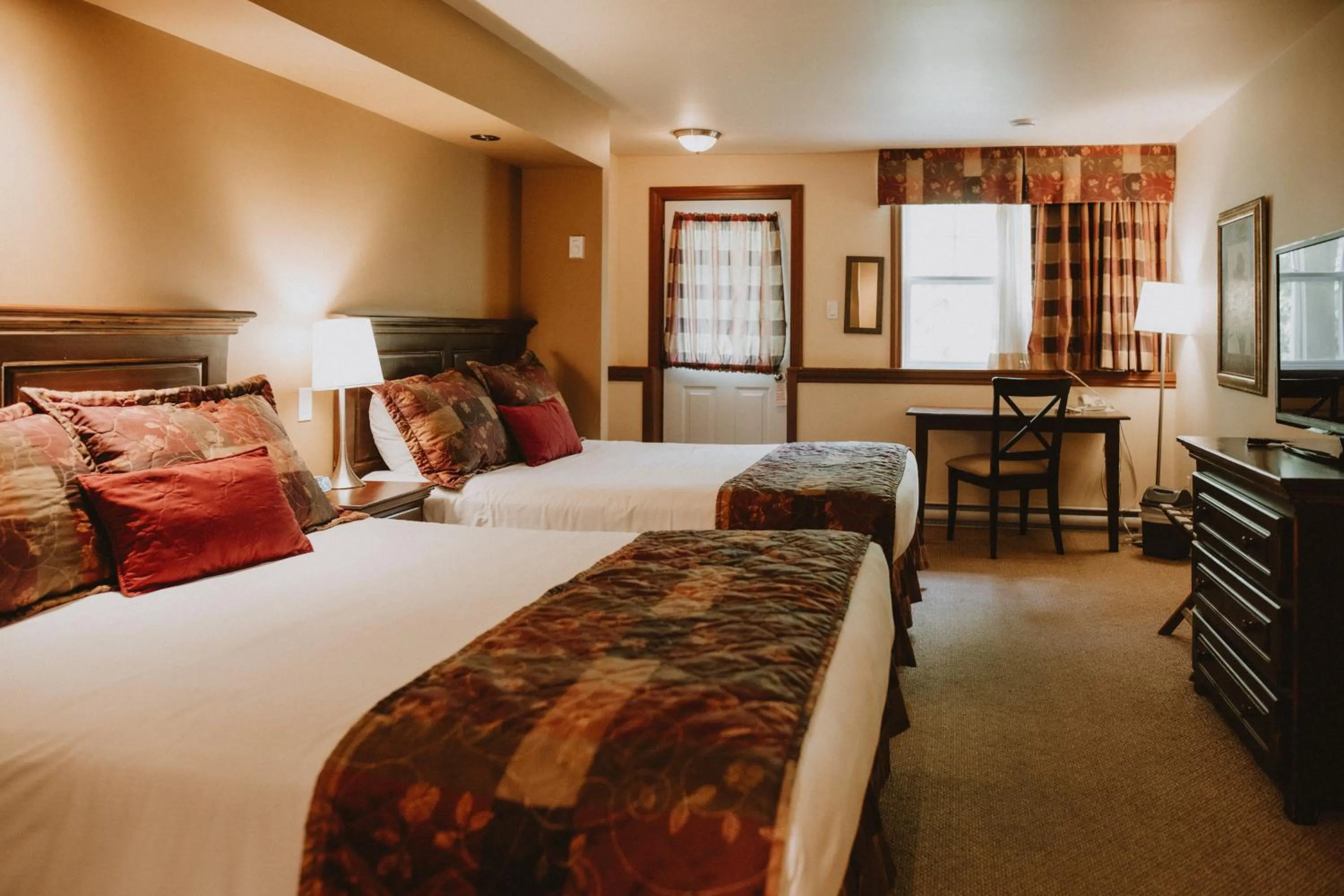 Bed in Auberge du Lac Morency