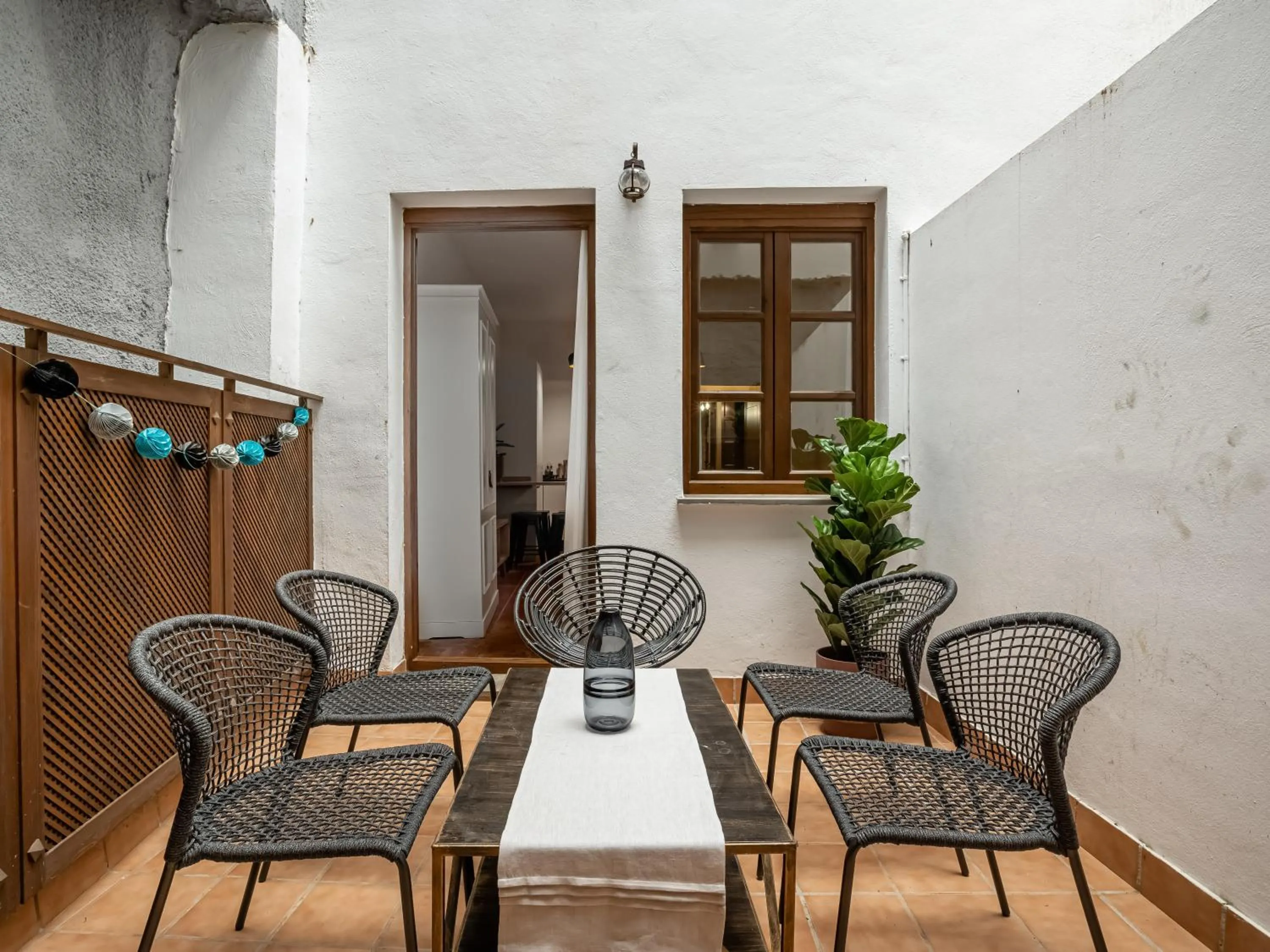 Balcony/Terrace in limehome Granada Calle Santa Ana