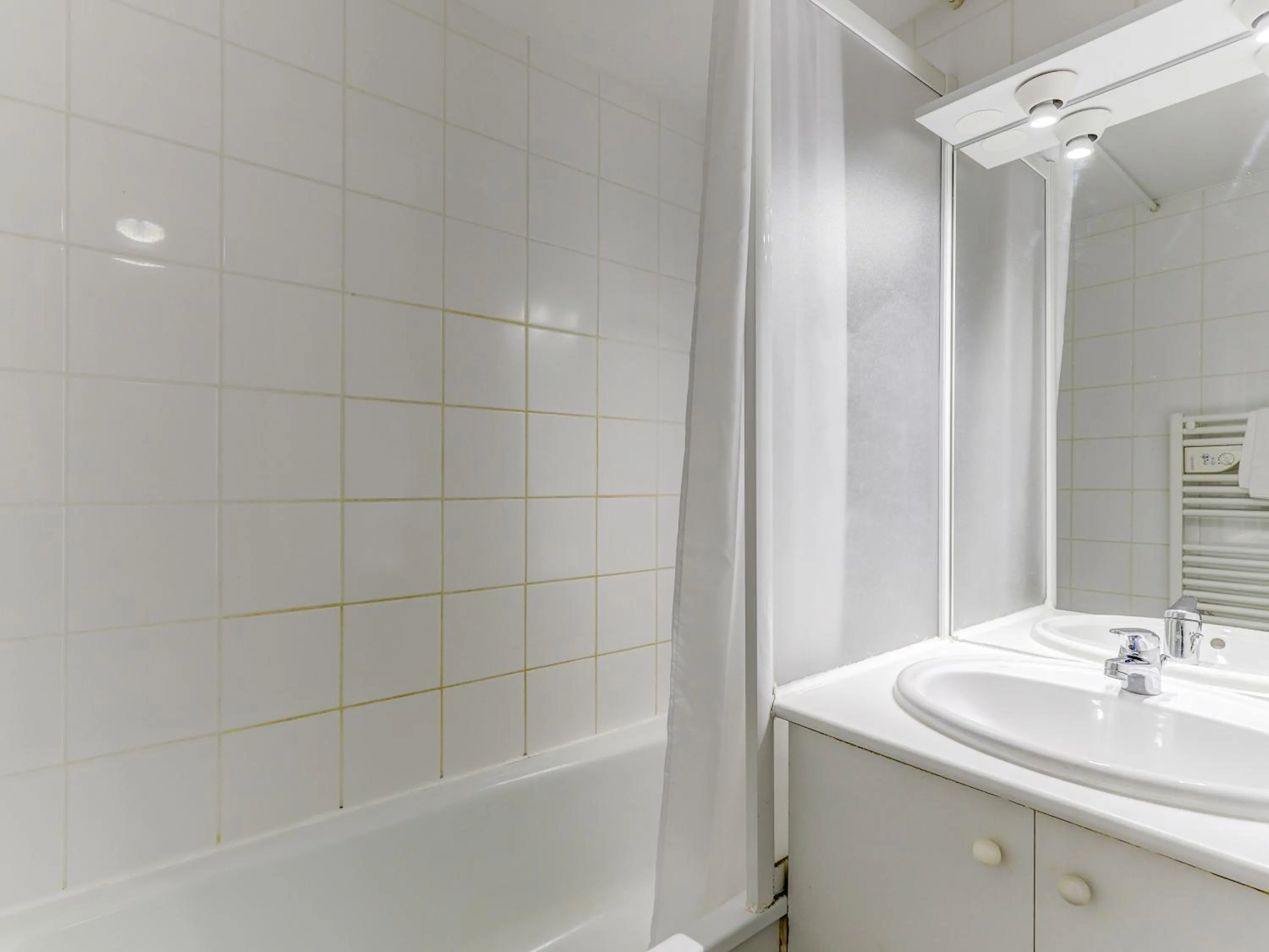 Bathroom in Vacancéole - Residence le Domaine du Bosquet