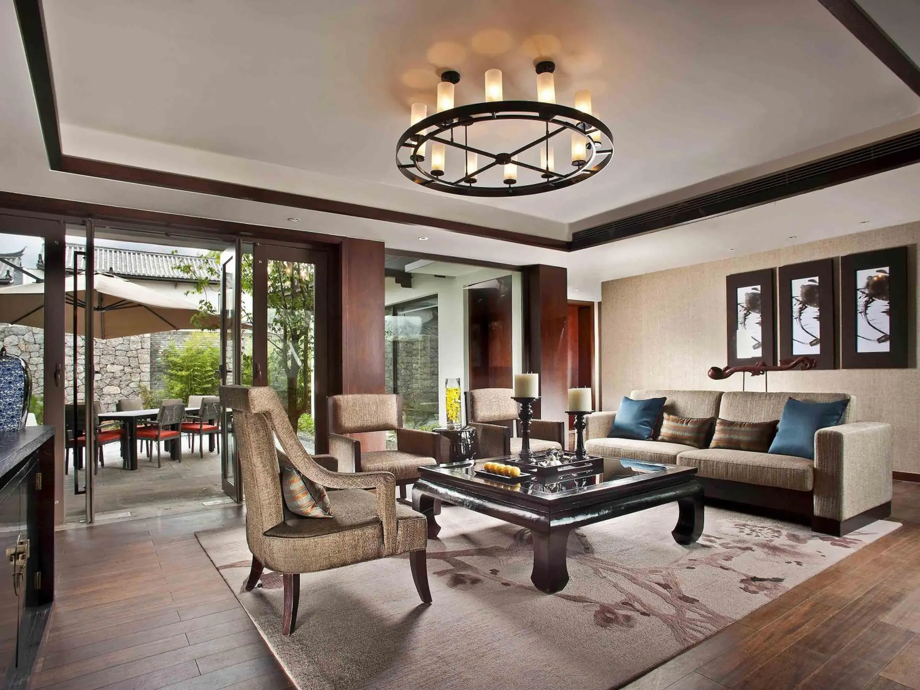 Two-Bedroom Deluxe Villa in Pullman Lijiang Resort & Spa Two-Bedroom Deluxe Villa in Pullman Lijiang Resort & Spa