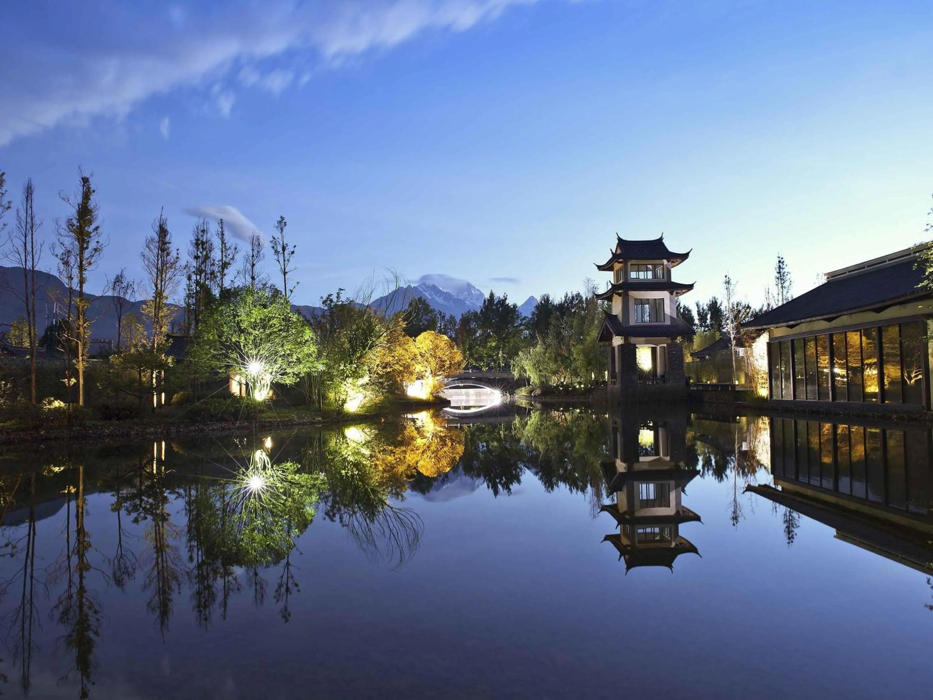 Property building in Pullman Lijiang Resort & Spa