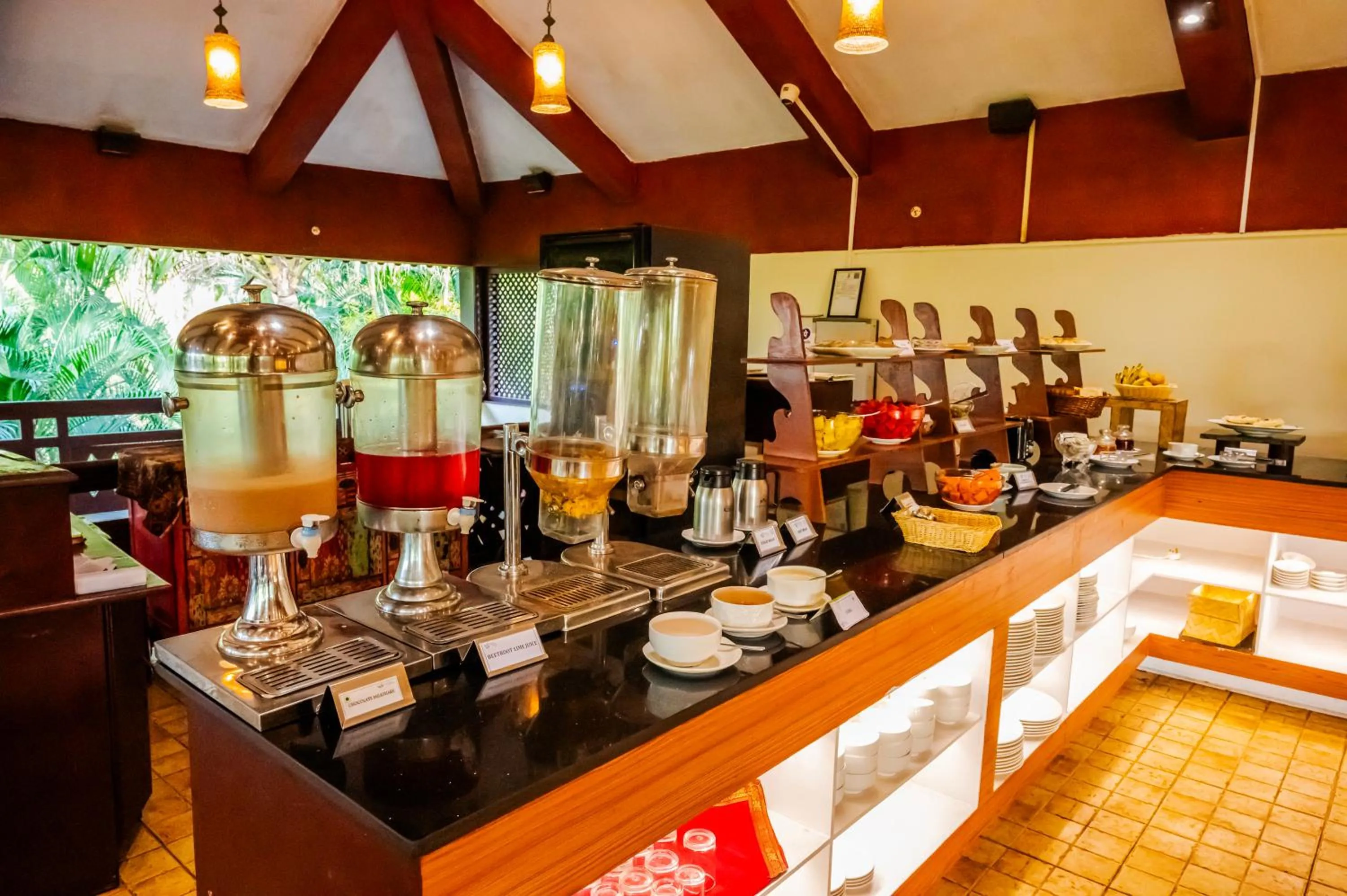 Restaurant/places to eat in Fragrant Nature Backwater Resort & Ayurveda Spa Kollam