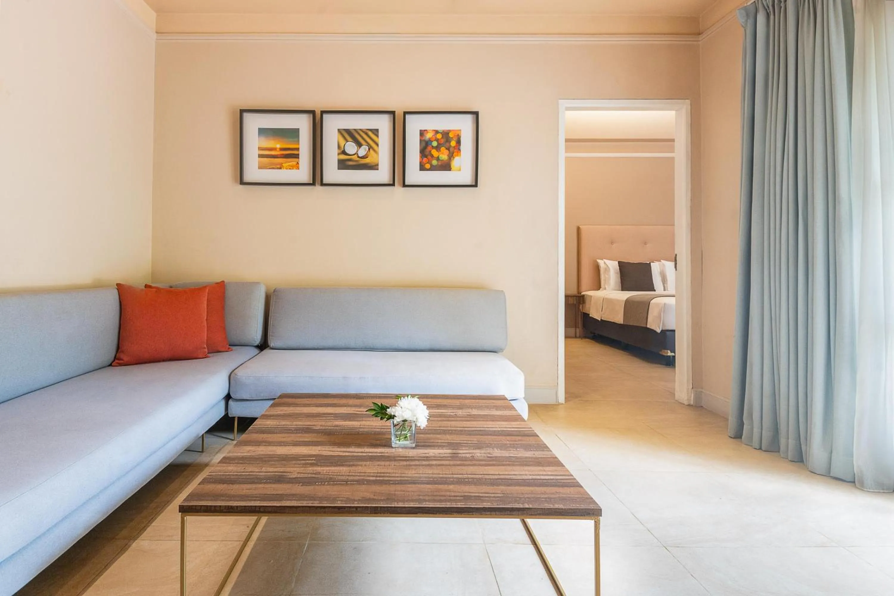 Aryaduta Lippo Village