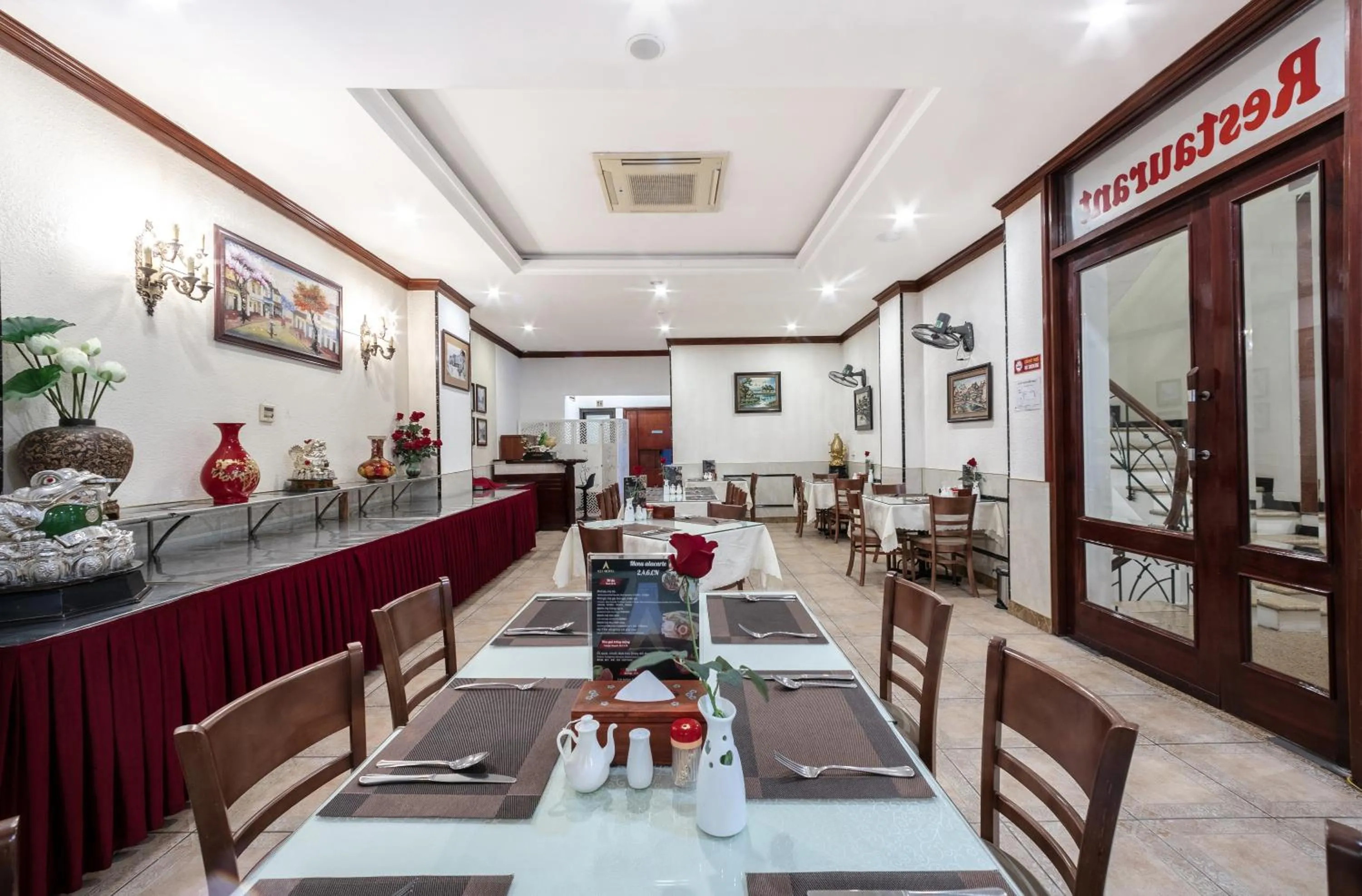 Restaurant/places to eat in A25 Hotel - 44 Hàng Bún