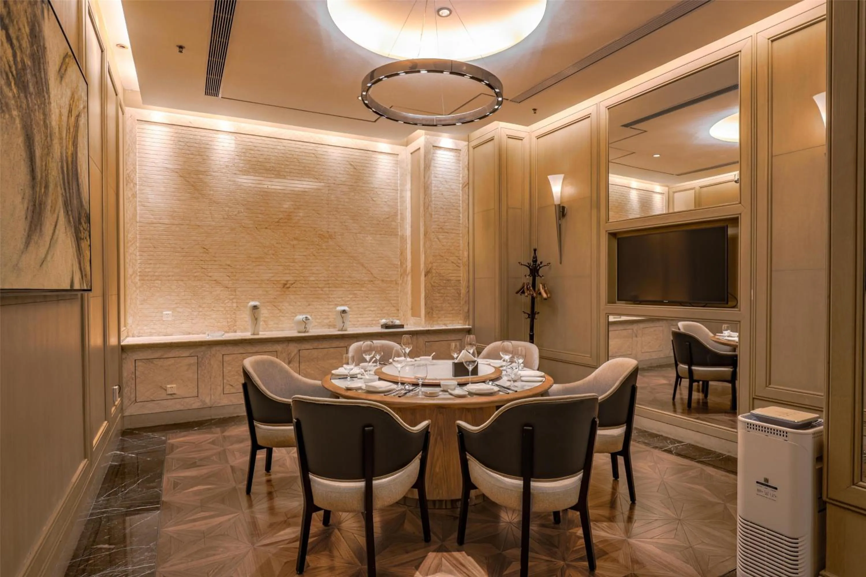 Restaurant/places to eat in Kempinski Hotel Chengdu-City Center