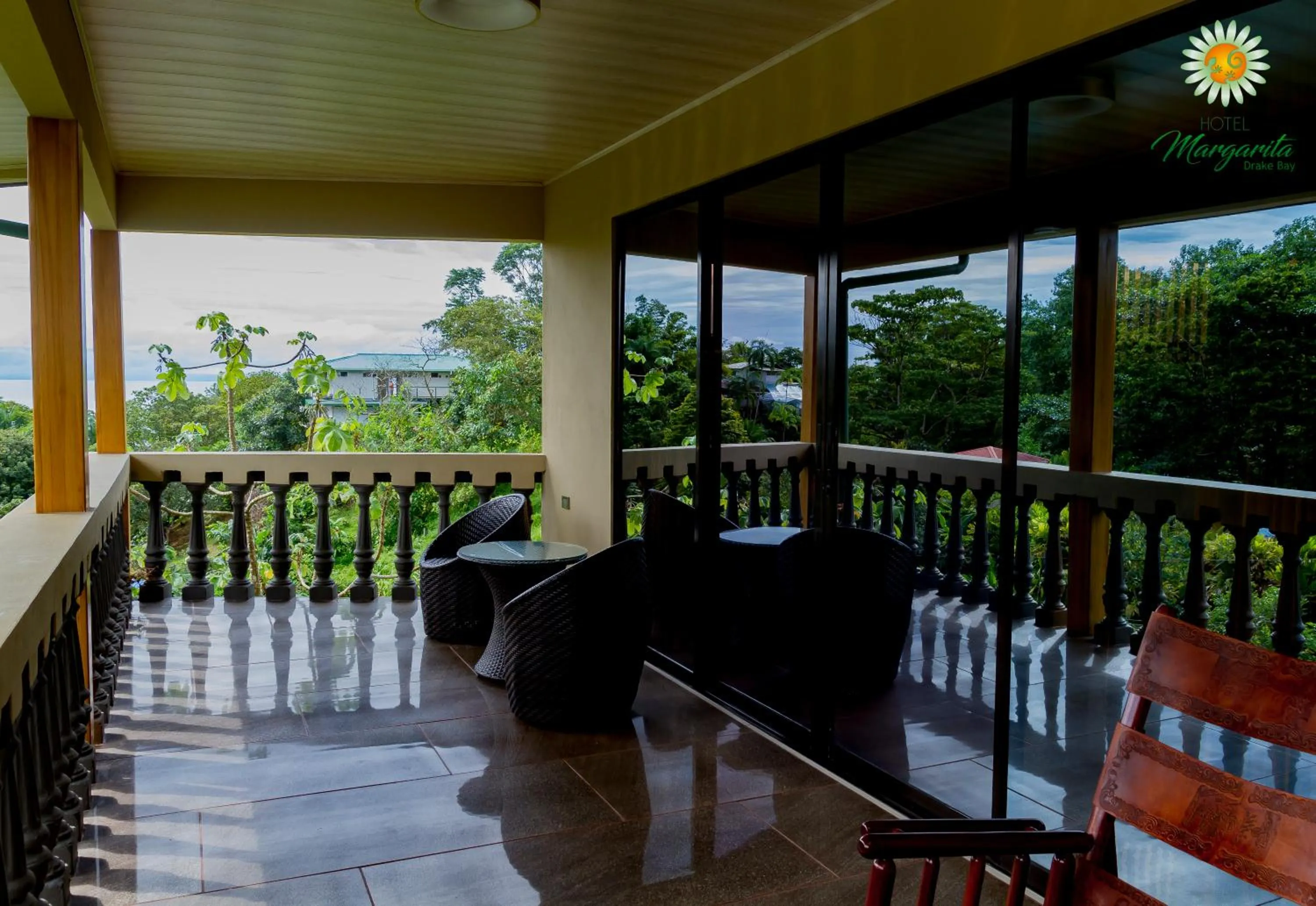 Hotel Margarita and Tour Operator Drake Bay