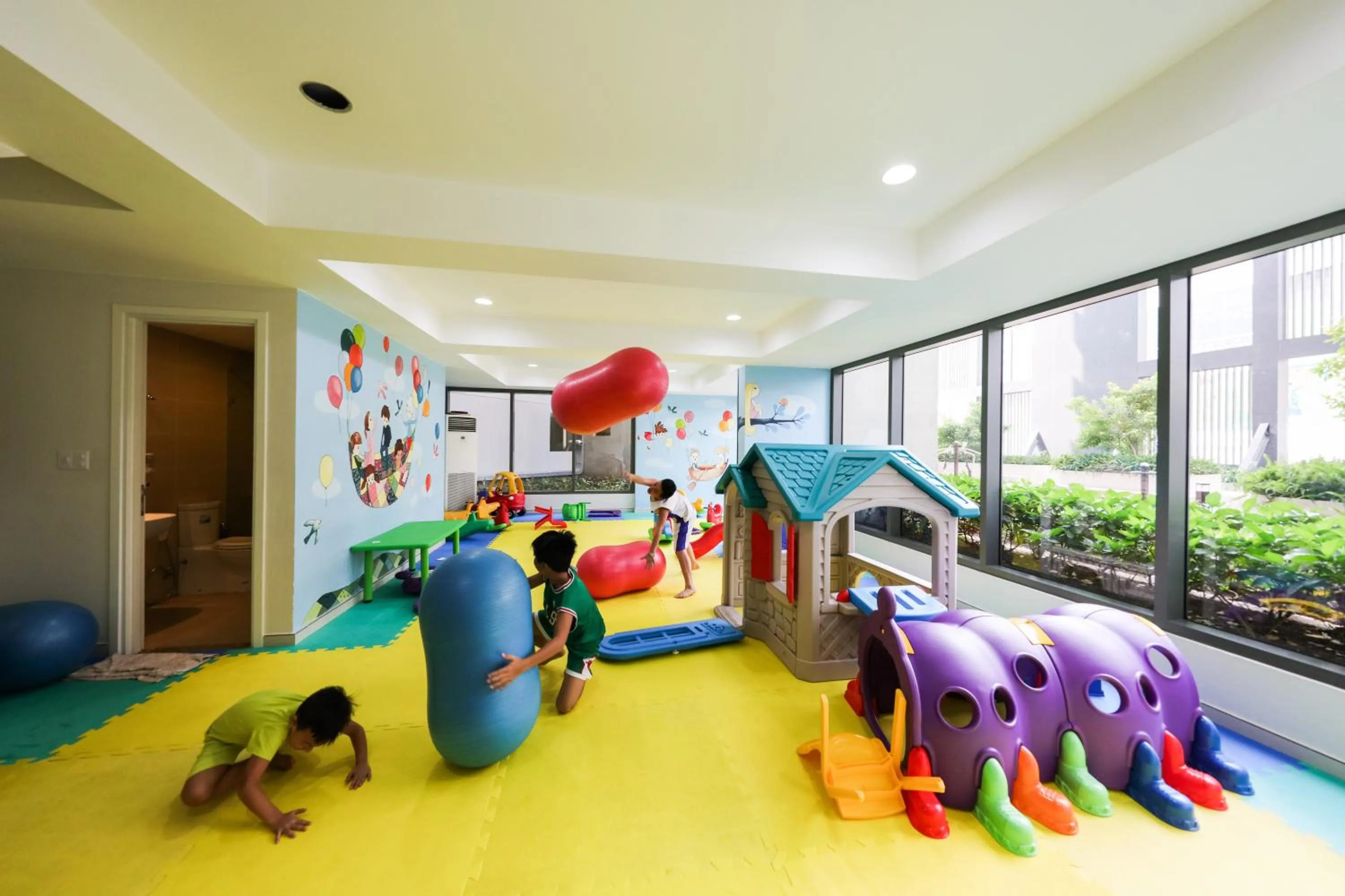 MRT Apartment In Masteri Thao Dien