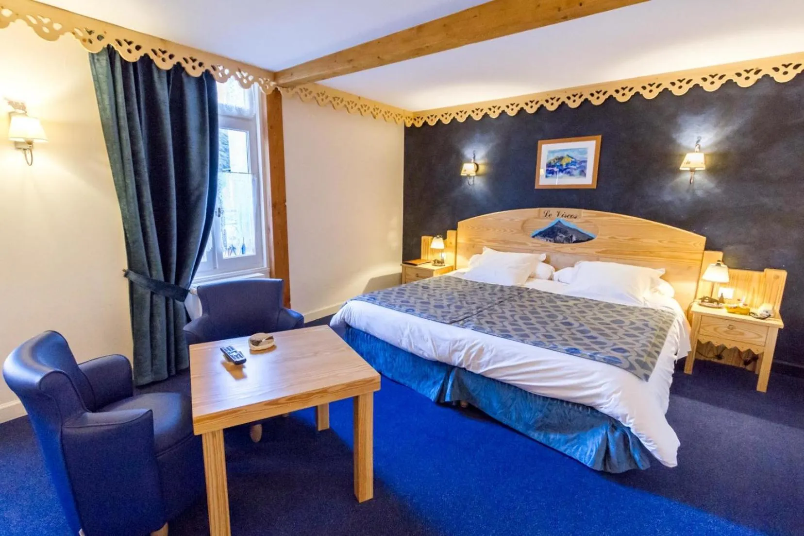 Bed in Hôtel Le Bois Joli