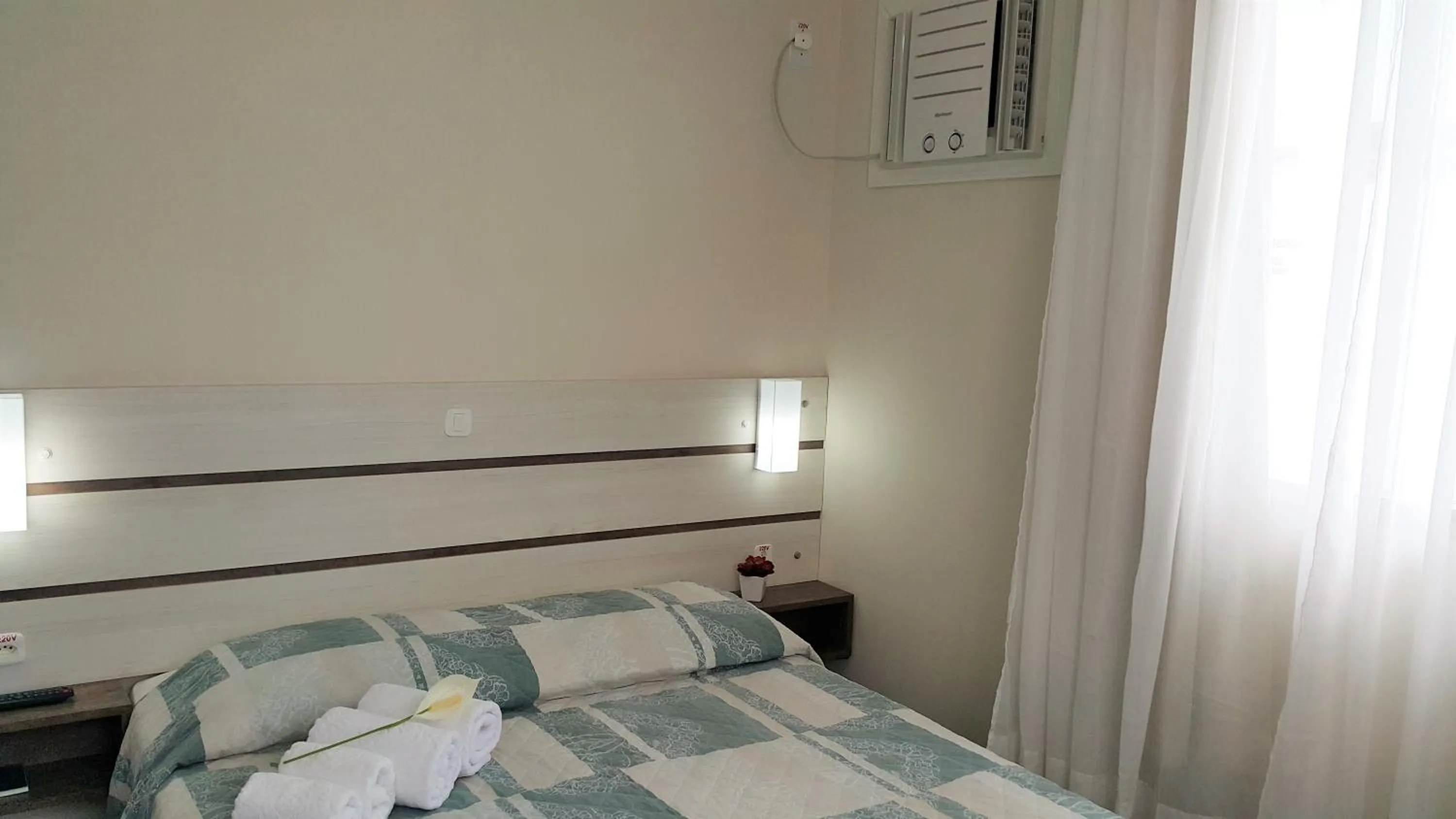 Bedroom, Bed in Pousada Bomar Bombinhas