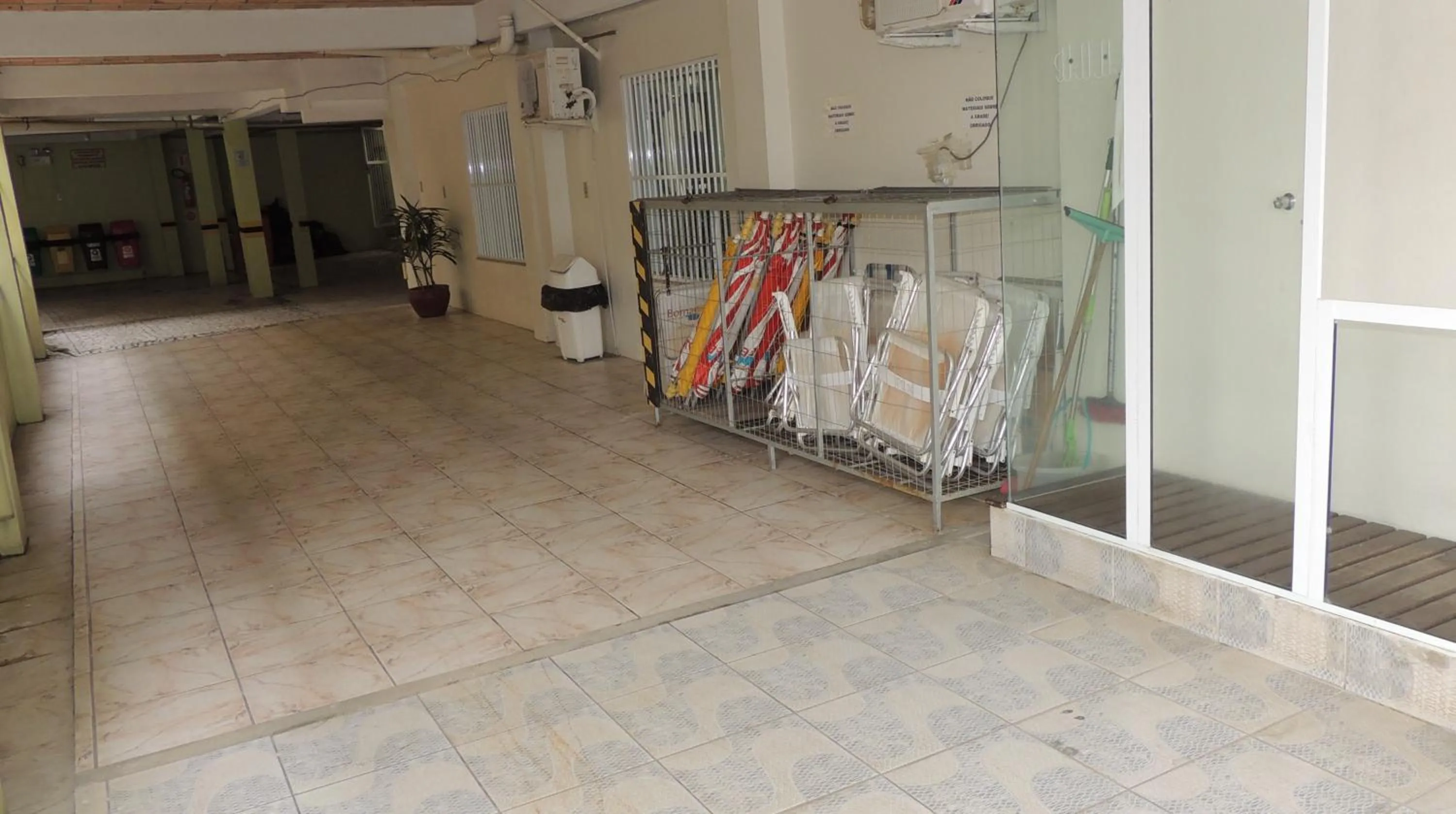 Parking in Pousada Bomar Bombinhas