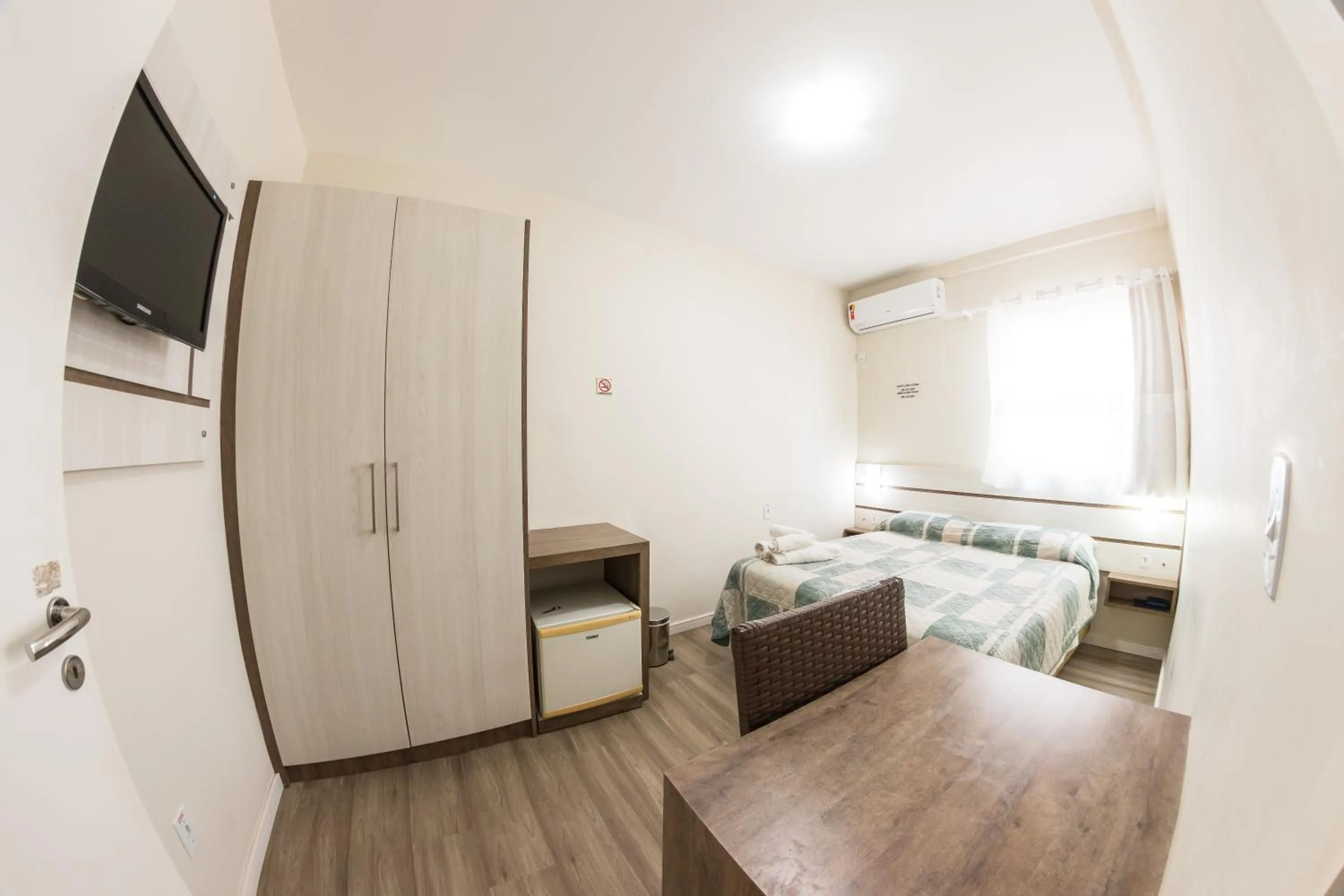 Bedroom, Bed in Pousada Bomar Bombinhas