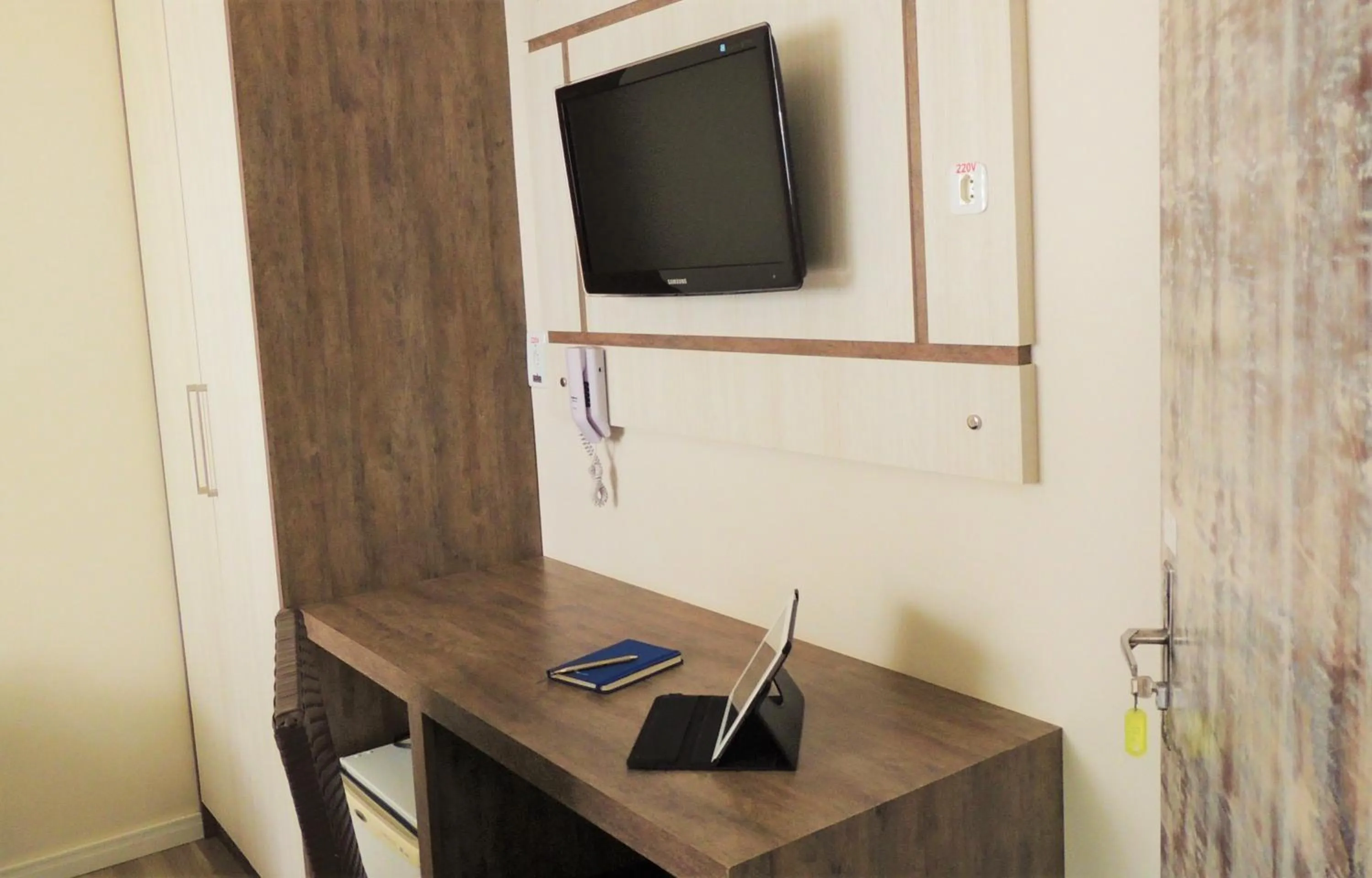 TV and multimedia in Pousada Bomar Bombinhas