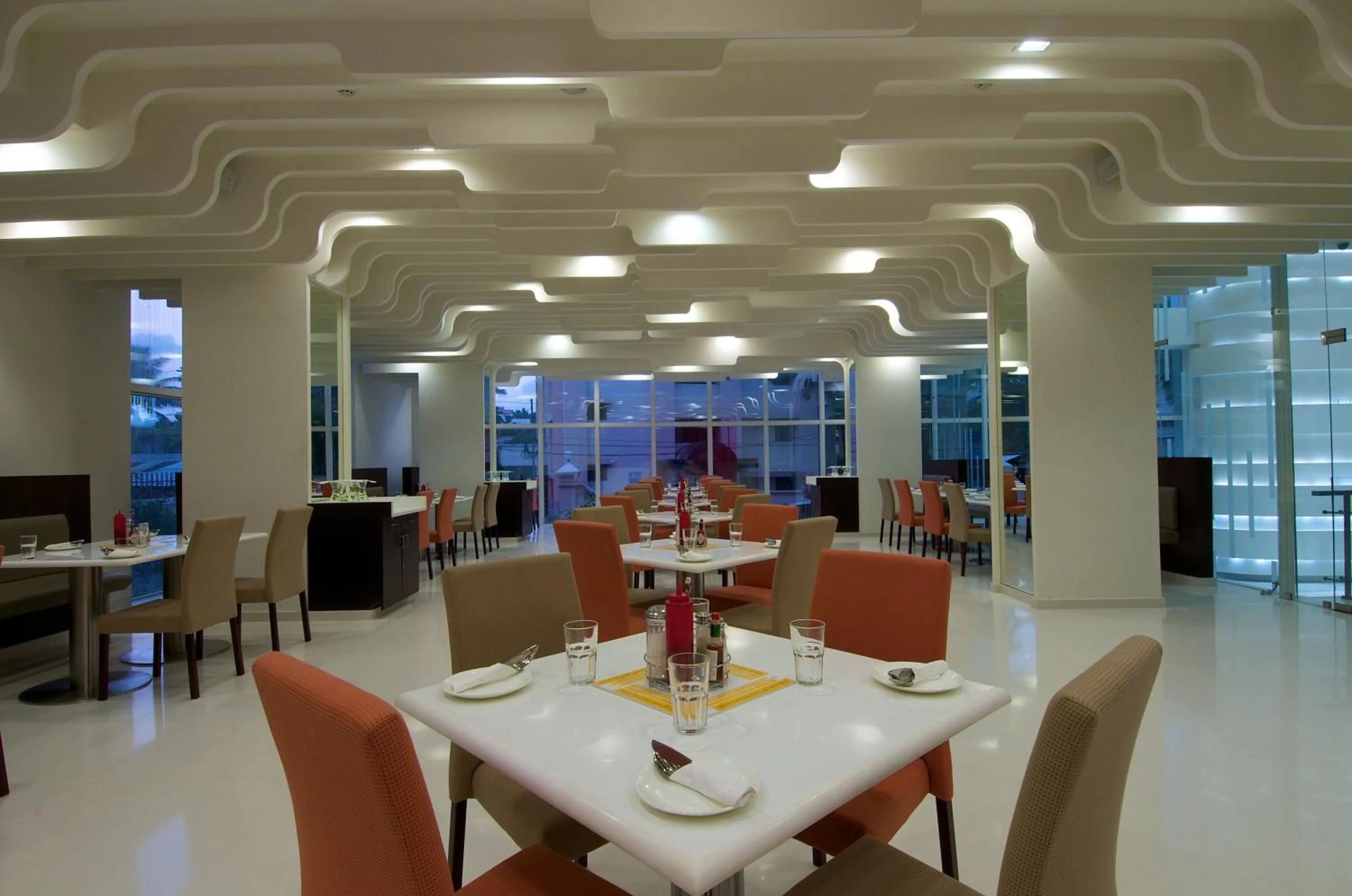 Restaurant/places to eat in Keys Select by Lemon Tree Hotels, Thiruvananthapuram