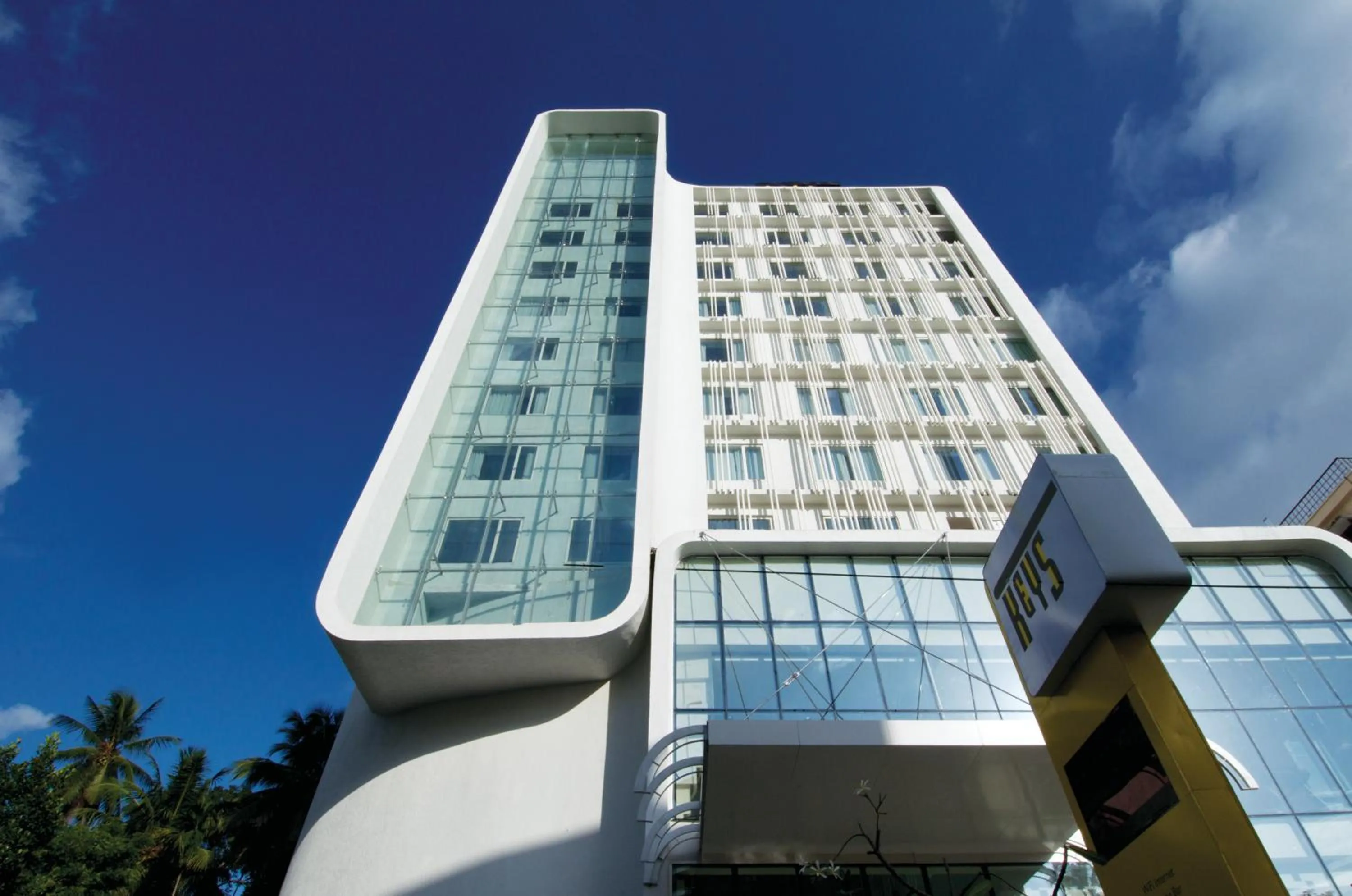 Facade/entrance in Keys Select by Lemon Tree Hotels, Thiruvananthapuram