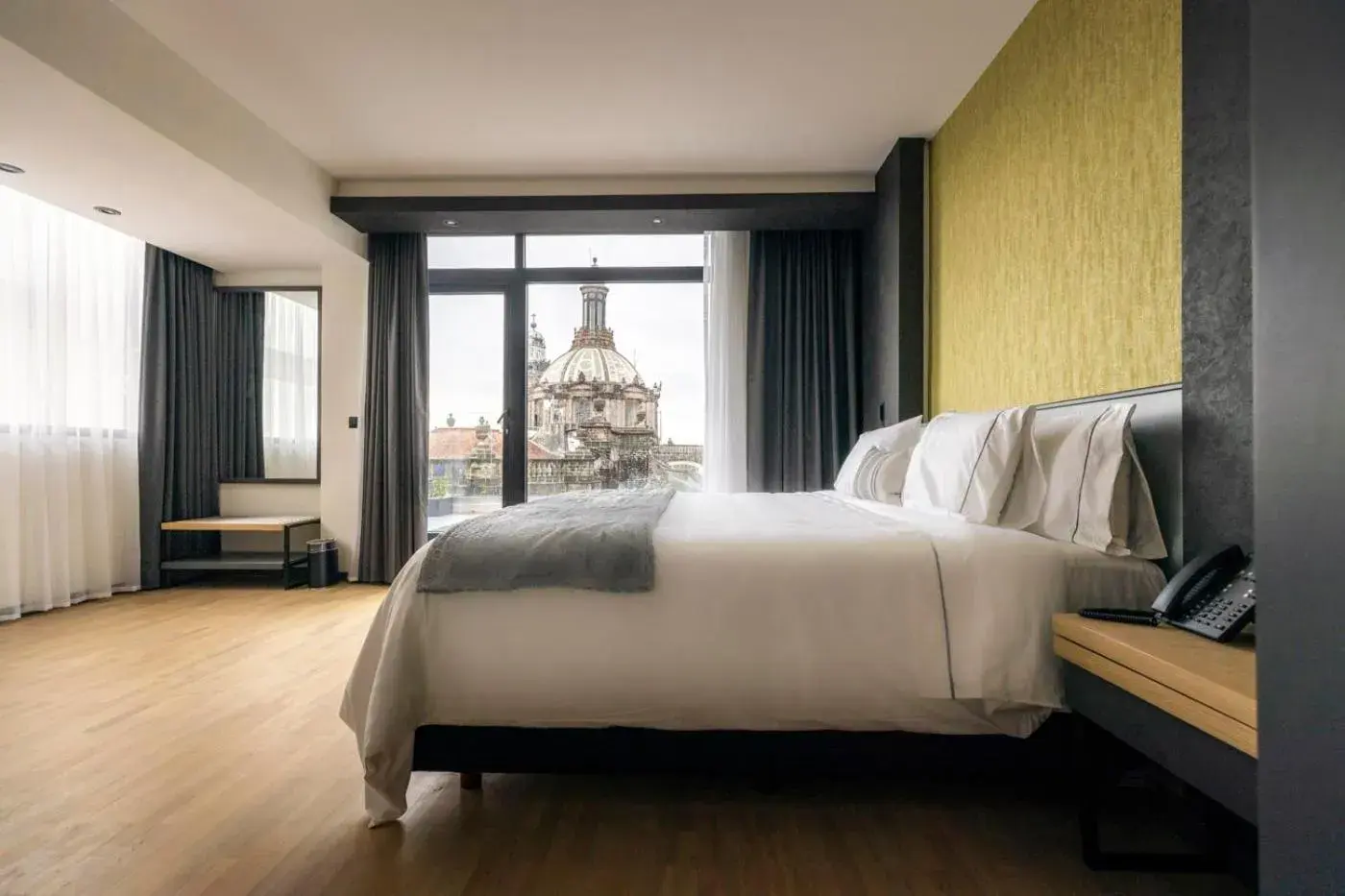 Superior Suite in Hotel Catedral Superior Suite in Hotel Catedral