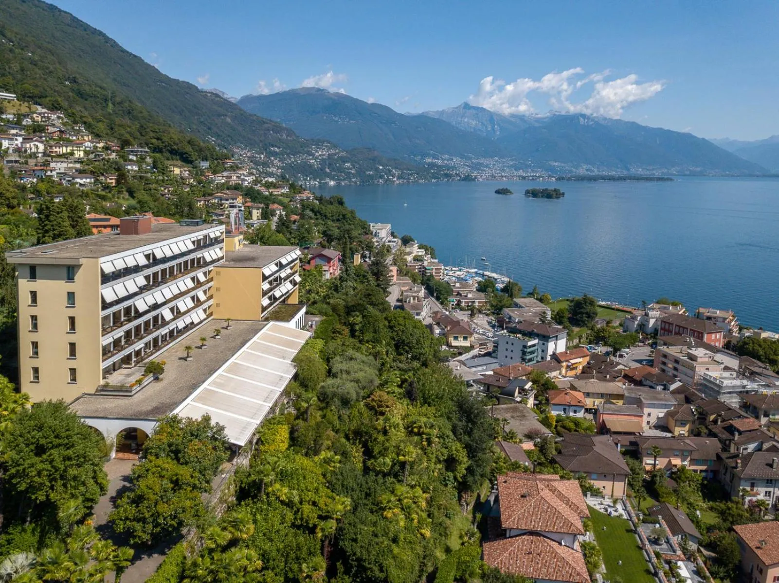 Property building in Parkhotel Brenscino Brissago