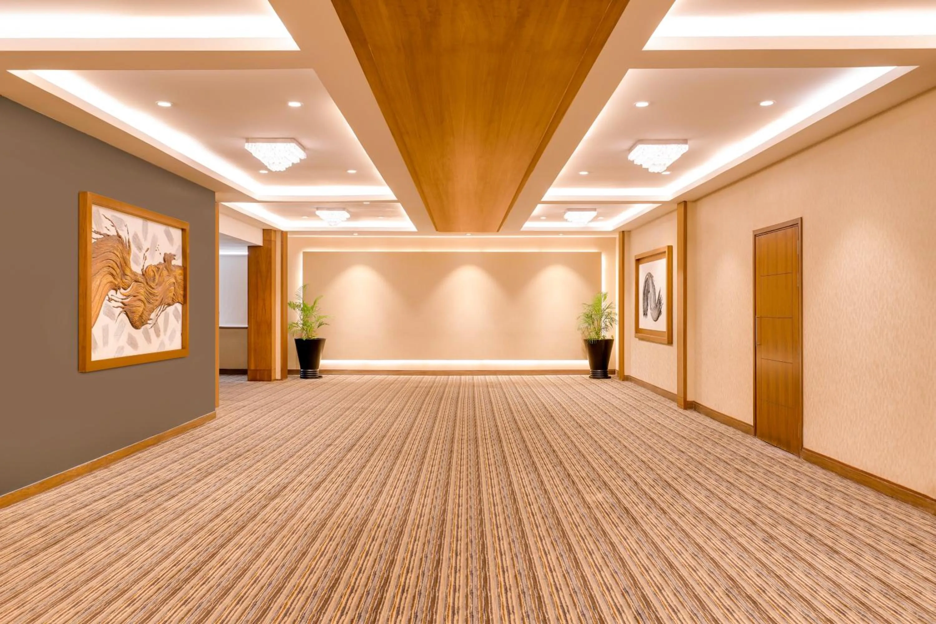 Banquet/Function facilities in Keys Prima by Lemon Tree Hotels, Katti-Ma, Chennai