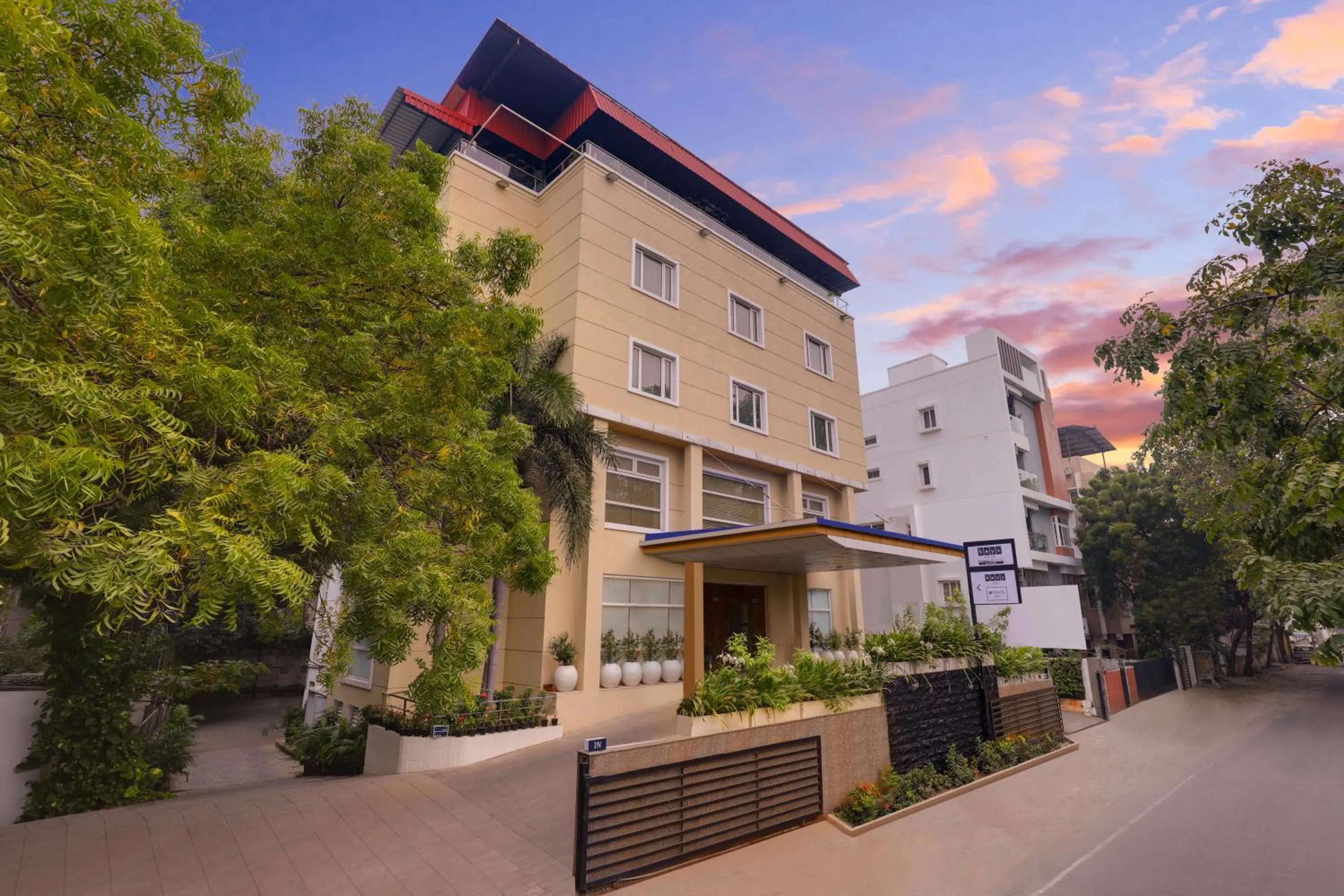 Facade/entrance in Keys Prima by Lemon Tree Hotels, Katti-Ma, Chennai