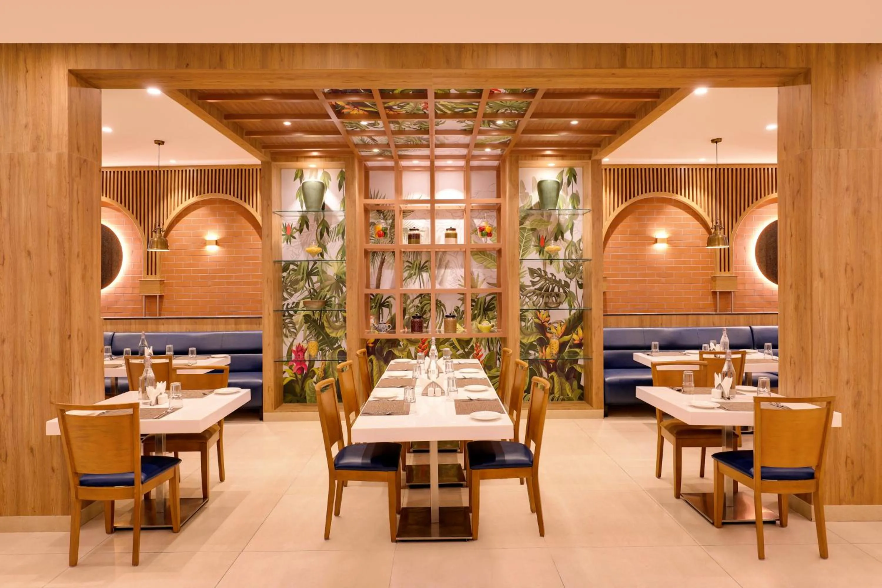 Restaurant/places to eat in Keys Prima by Lemon Tree Hotels, Katti-Ma, Chennai