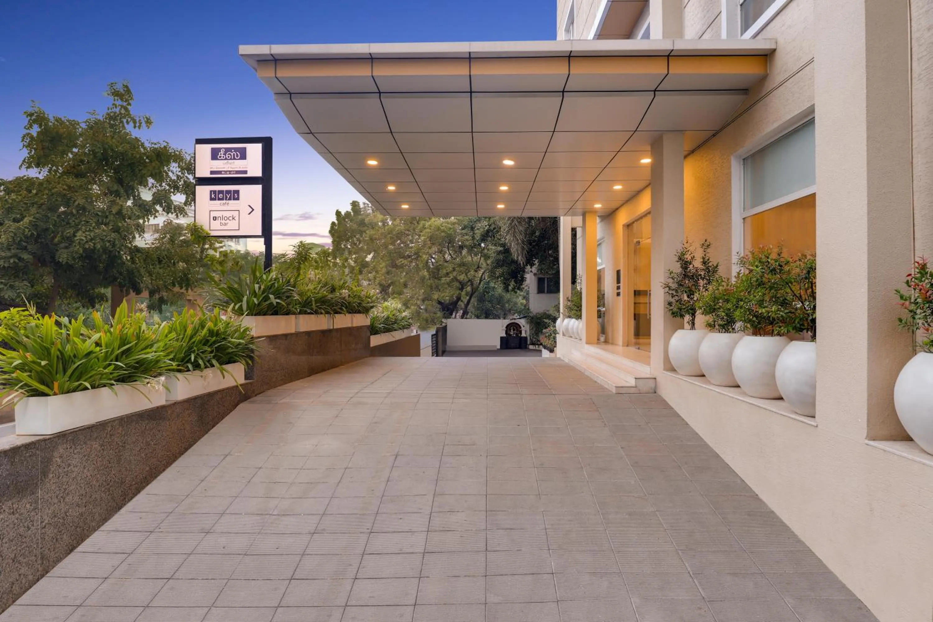 Facade/entrance in Keys Prima by Lemon Tree Hotels, Katti-Ma, Chennai