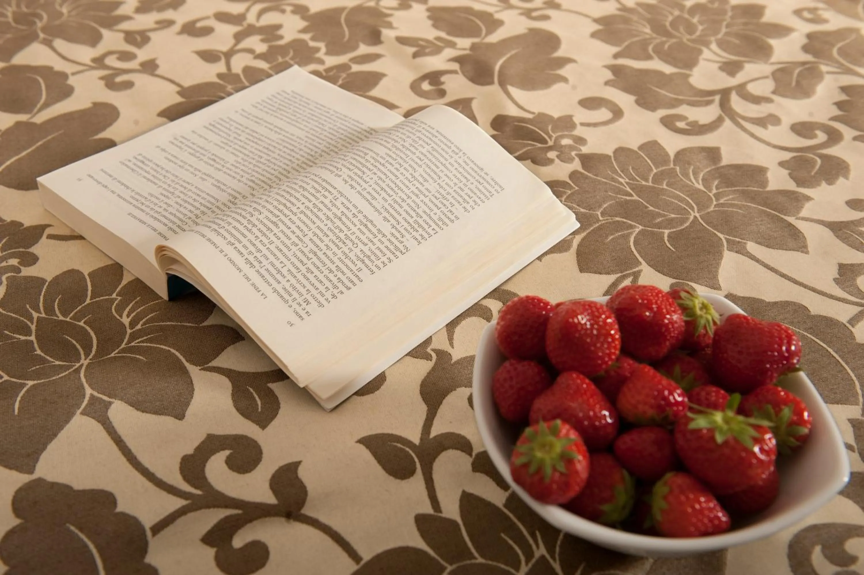 Decorative detail in OC Hotel