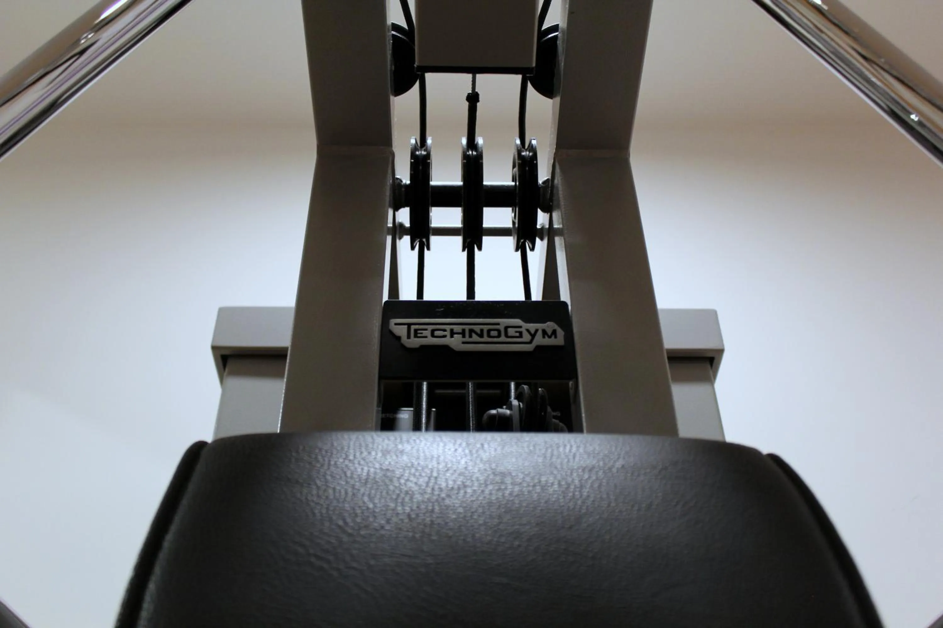 Fitness centre/facilities in OC Hotel