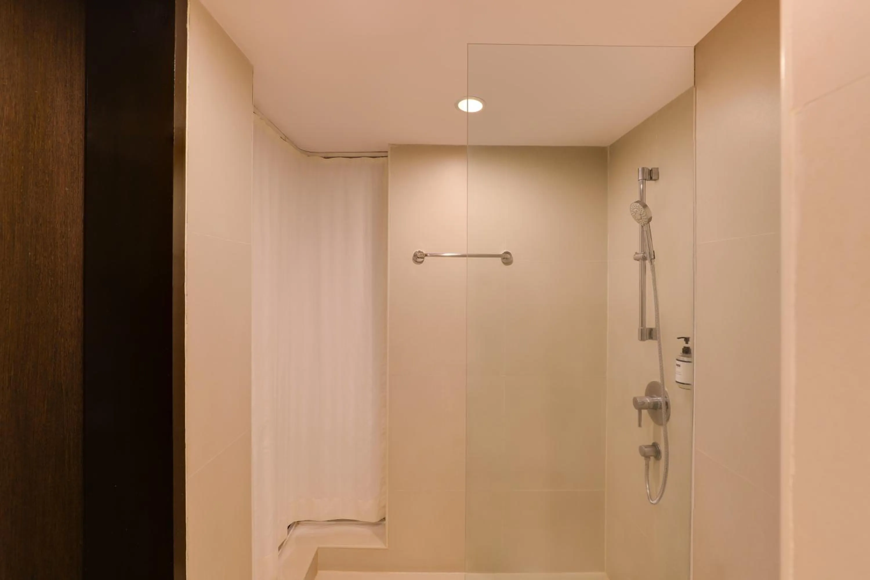 Keys Select by Lemon Tree Hotels, Hosur Road, Bengaluru