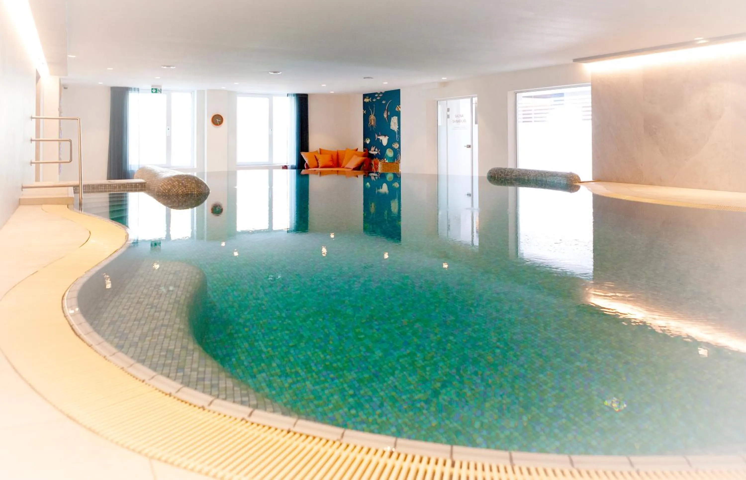 Swimming pool in FischerS