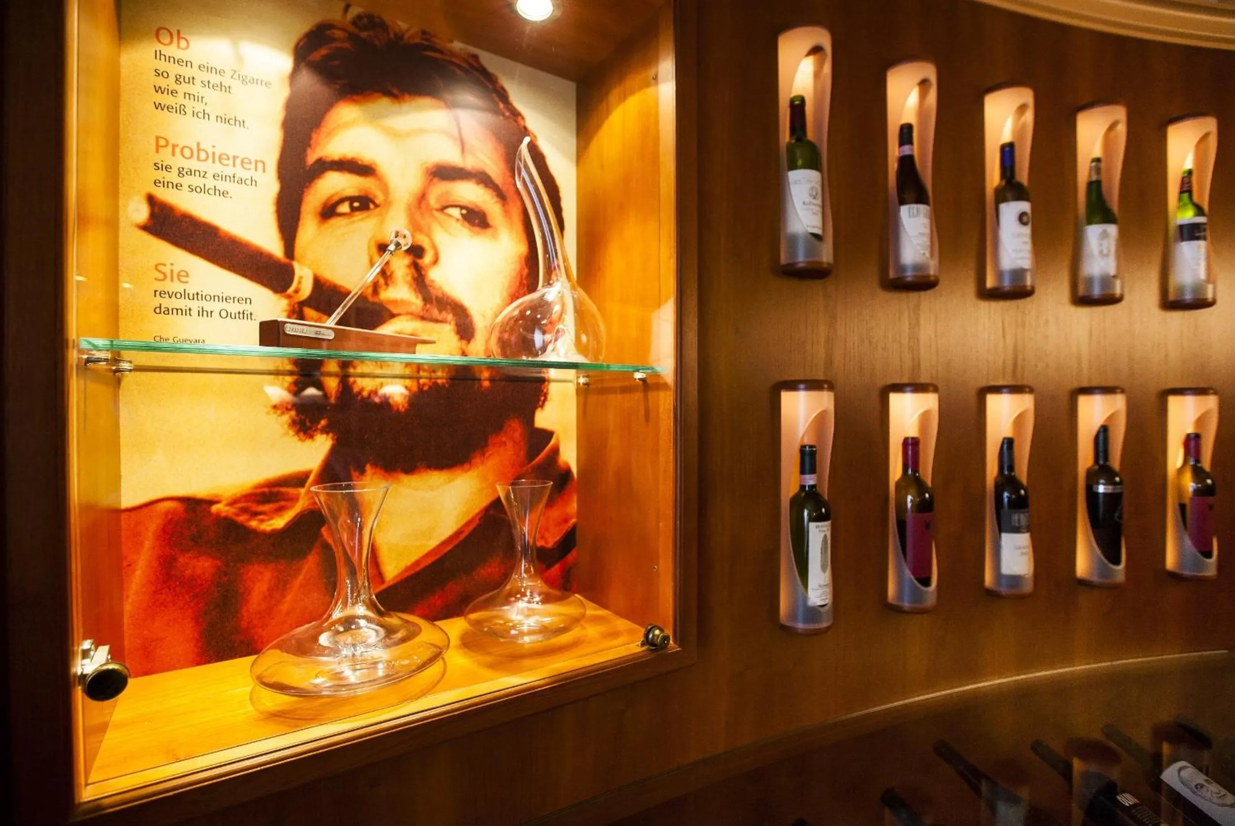 Lounge or bar in Hotel & Appartements Alpenresidenz Viktoria