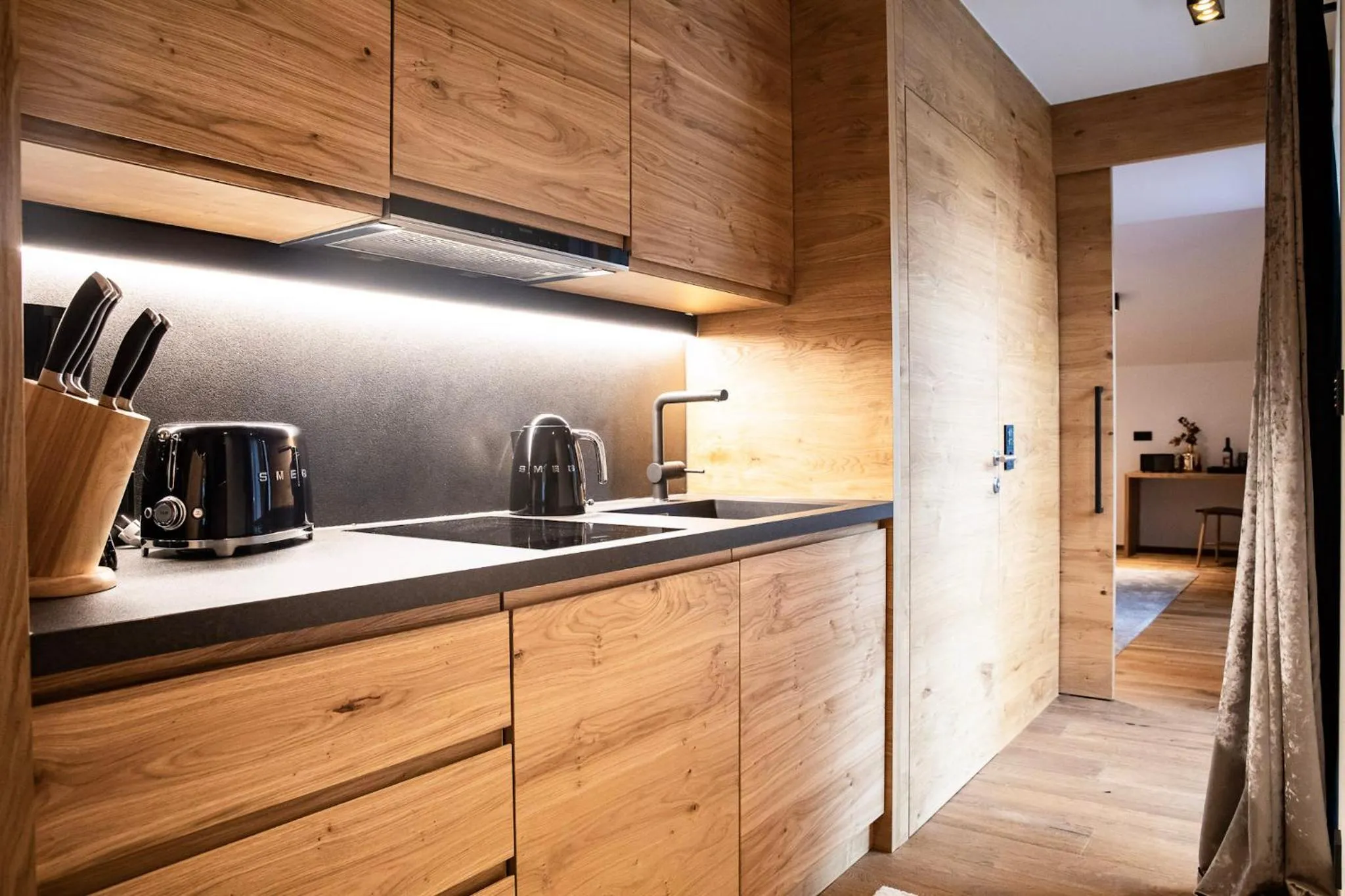 Kitchen or kitchenette in Hotel & Appartements Alpenresidenz Viktoria