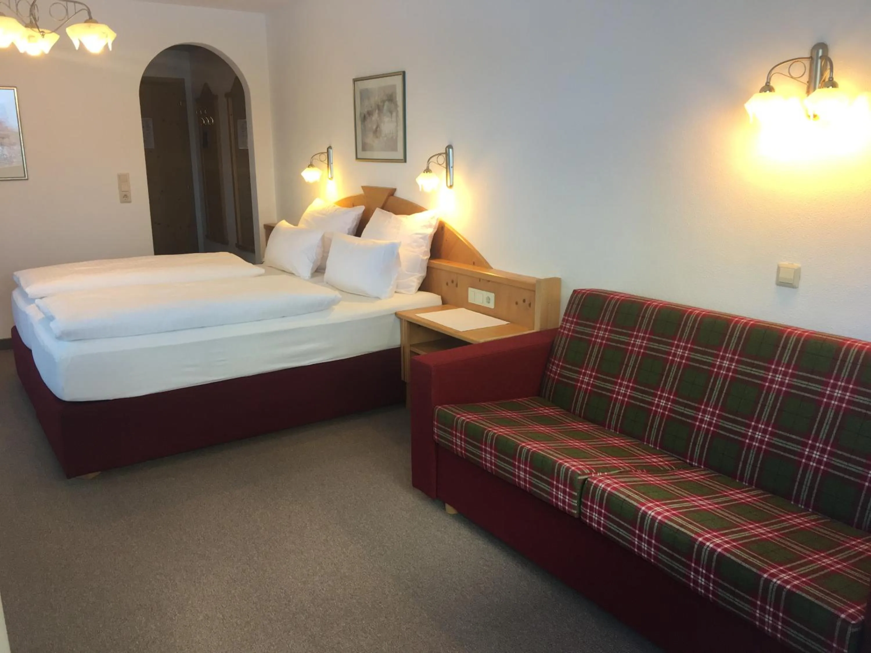 Bed in Hotel & Appartements Alpenresidenz Viktoria