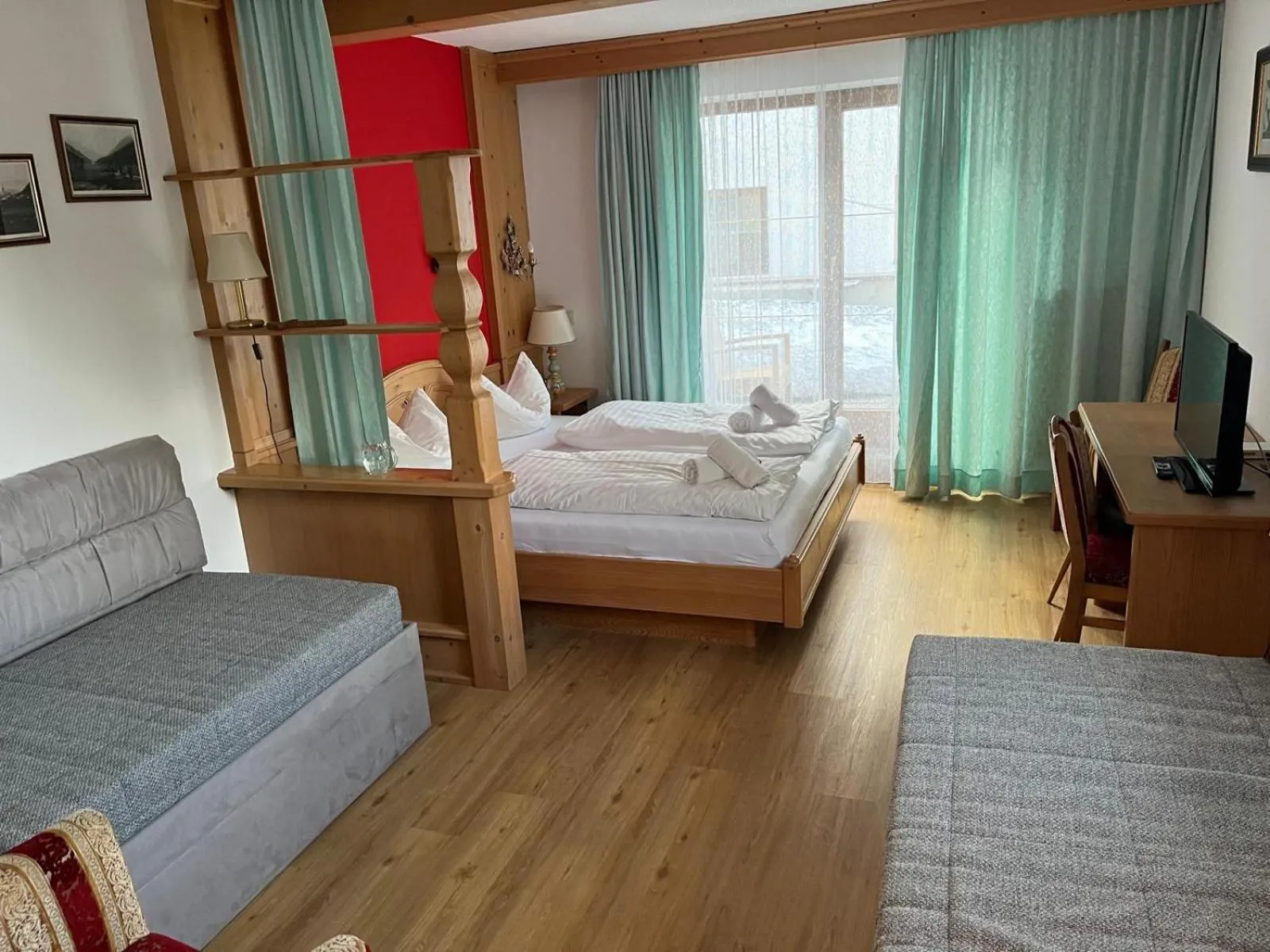 Bed in Tieflehner Hof Pitztalhaus Hotel