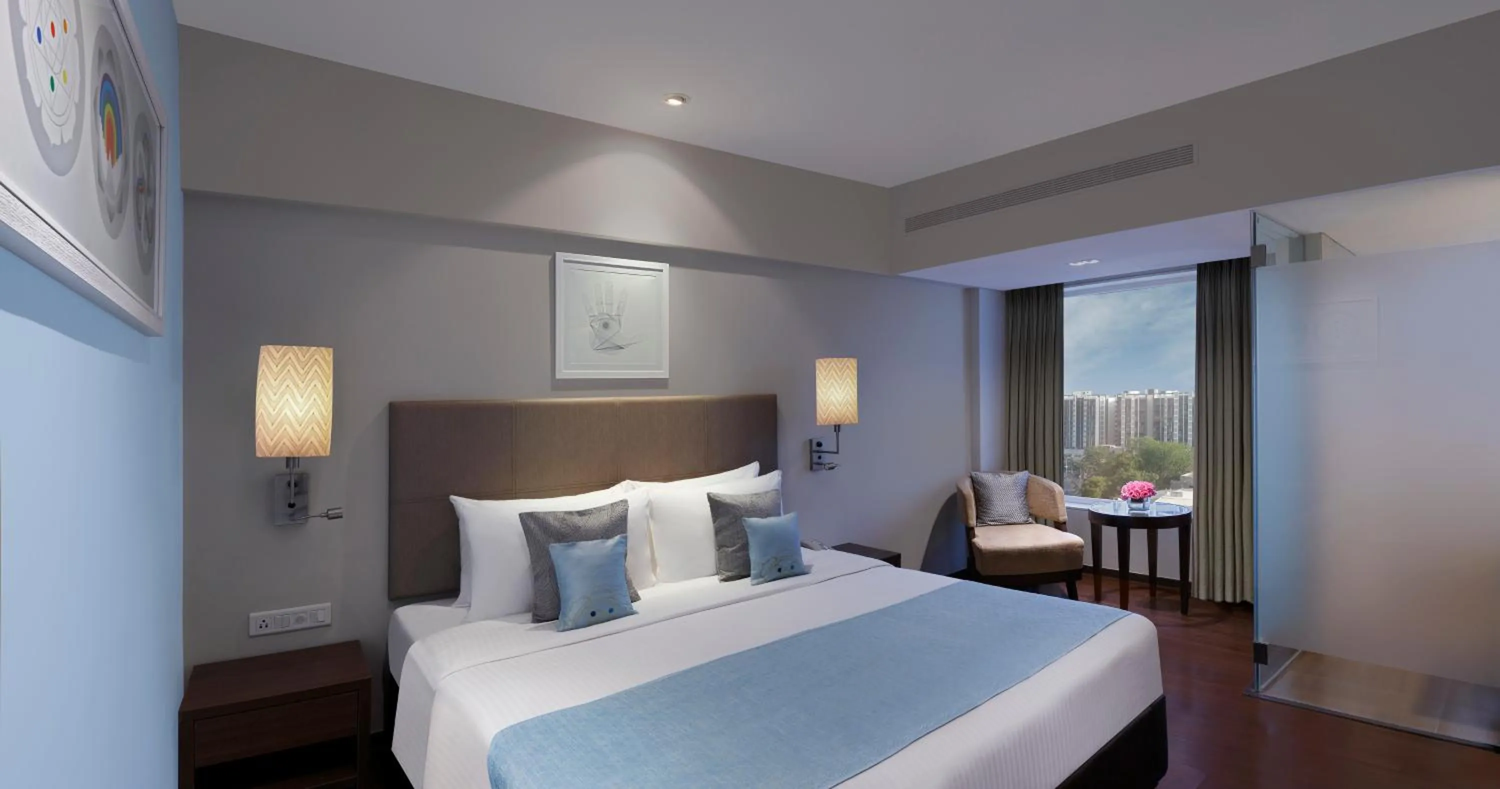 TV and multimedia, Bed in Grand Mercure Vadodara Surya Palace