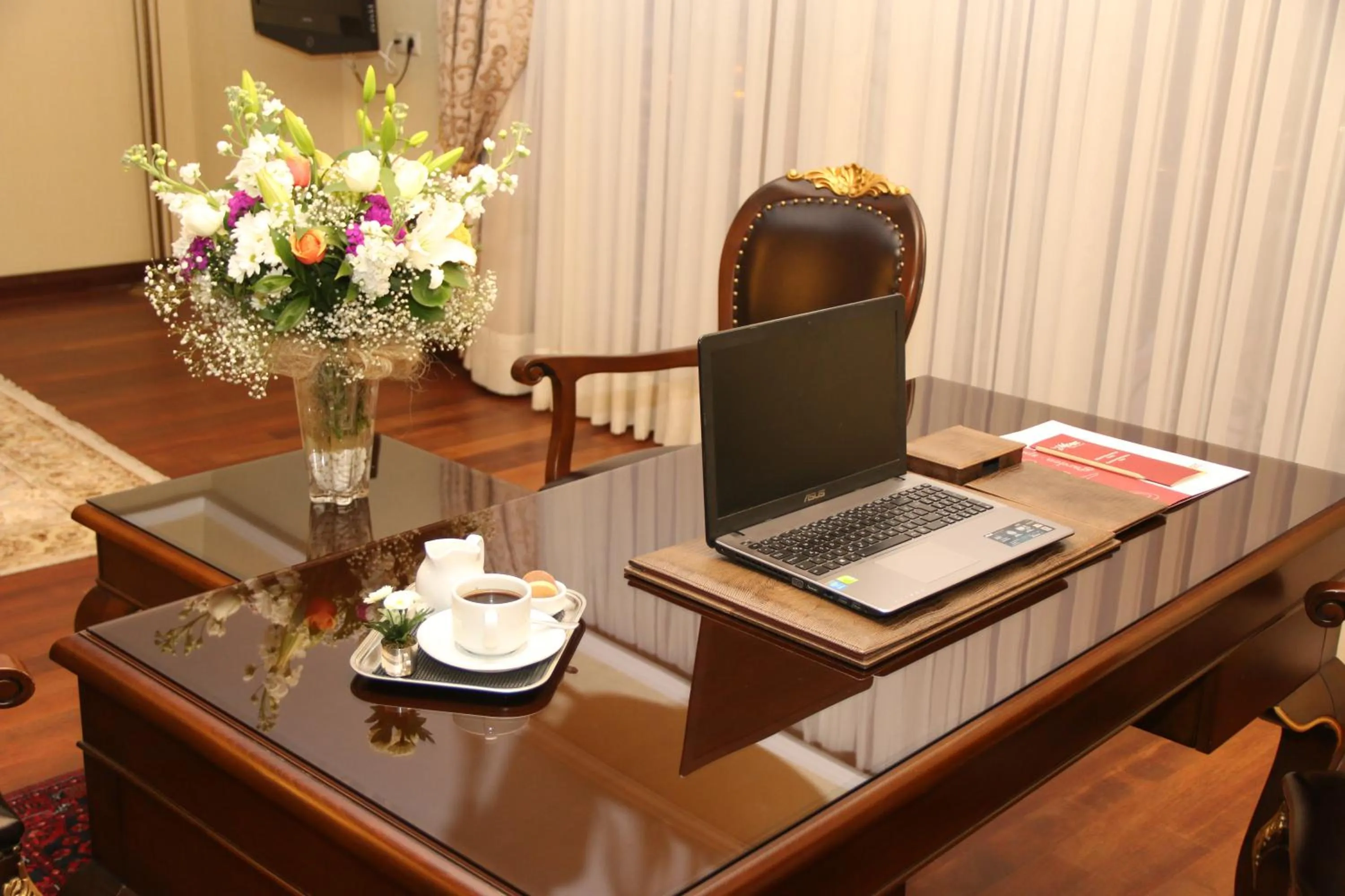 Business facilities in Hotel Monec