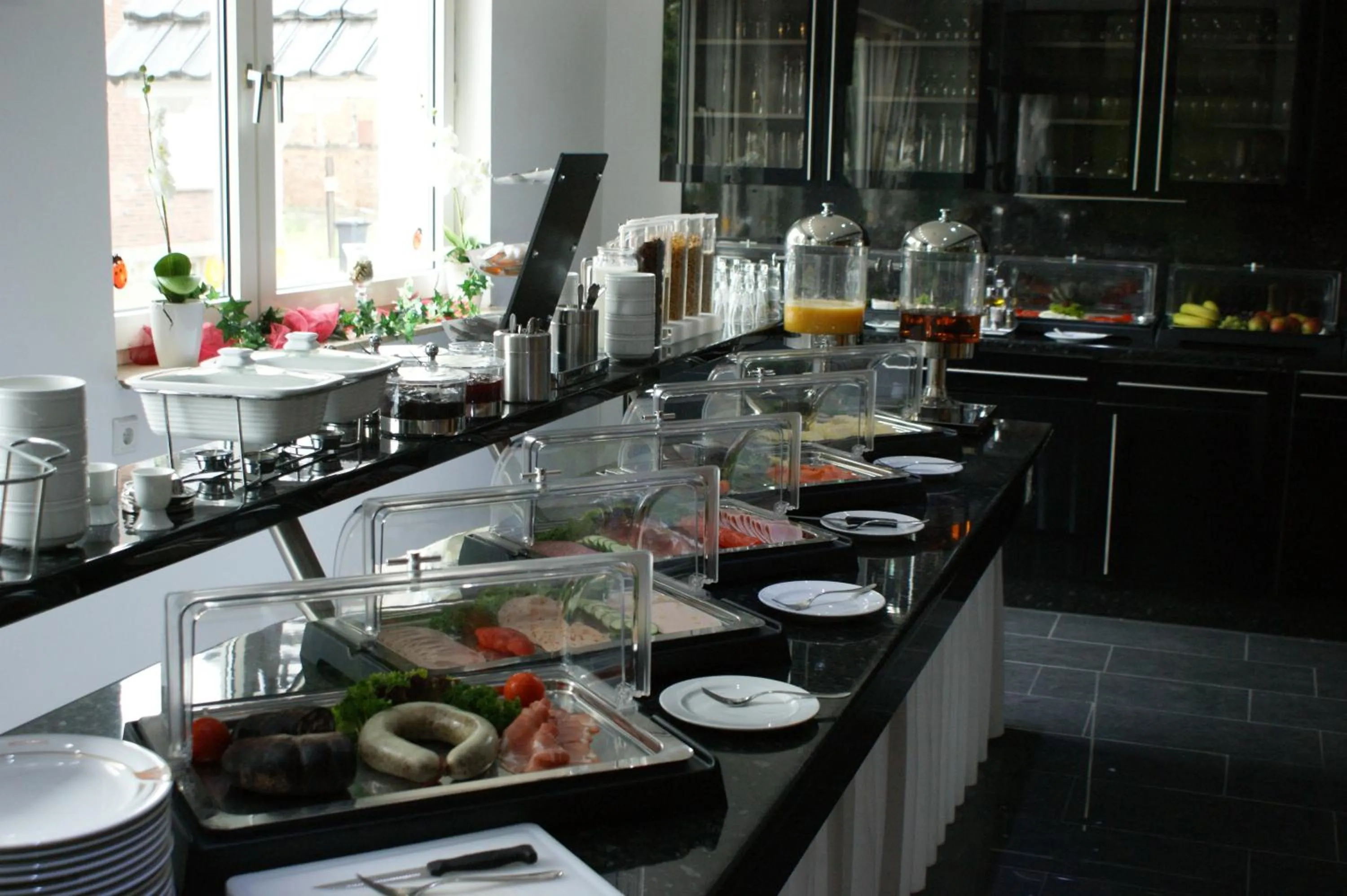 Food in Hotel am Rosenplatz,24 Stunden Check in, Küche, kostenfreie Parkplätze