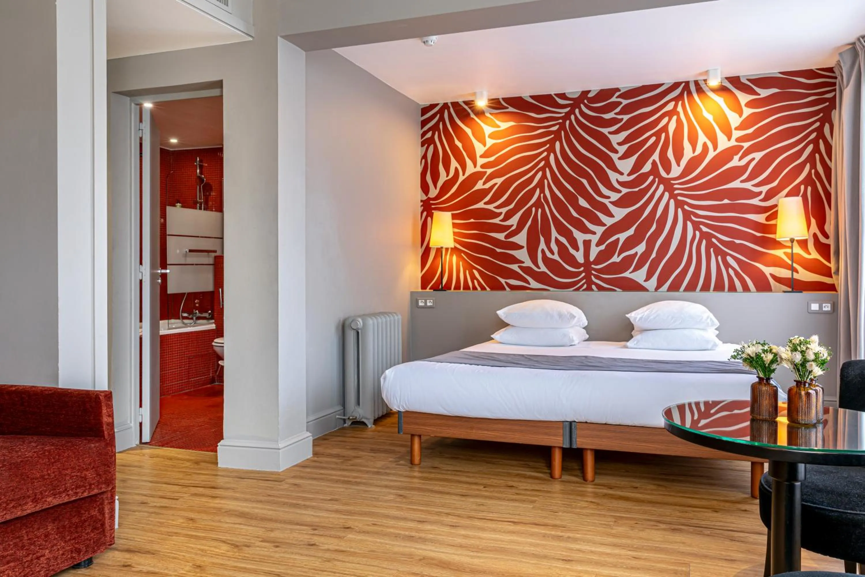 Bedroom, Bed in Gardette Park Hotel