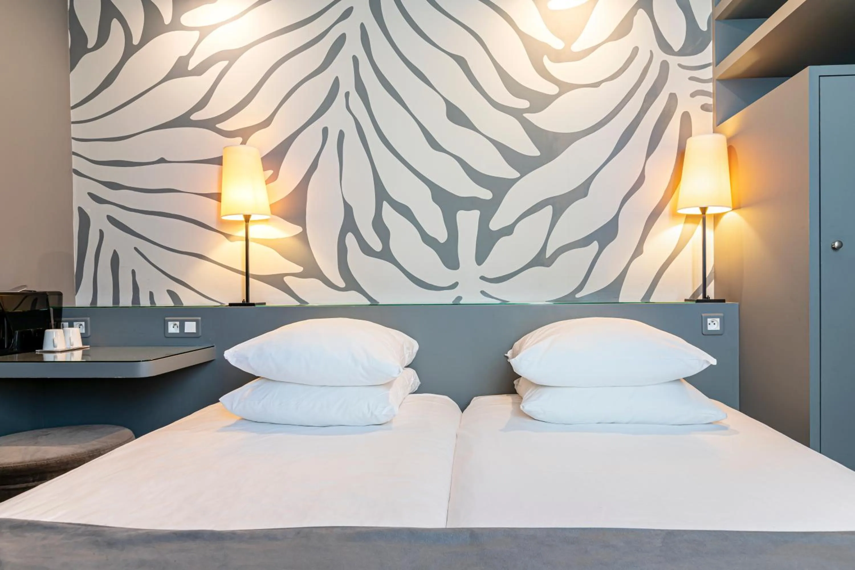 Bedroom, Bed in Gardette Park Hotel