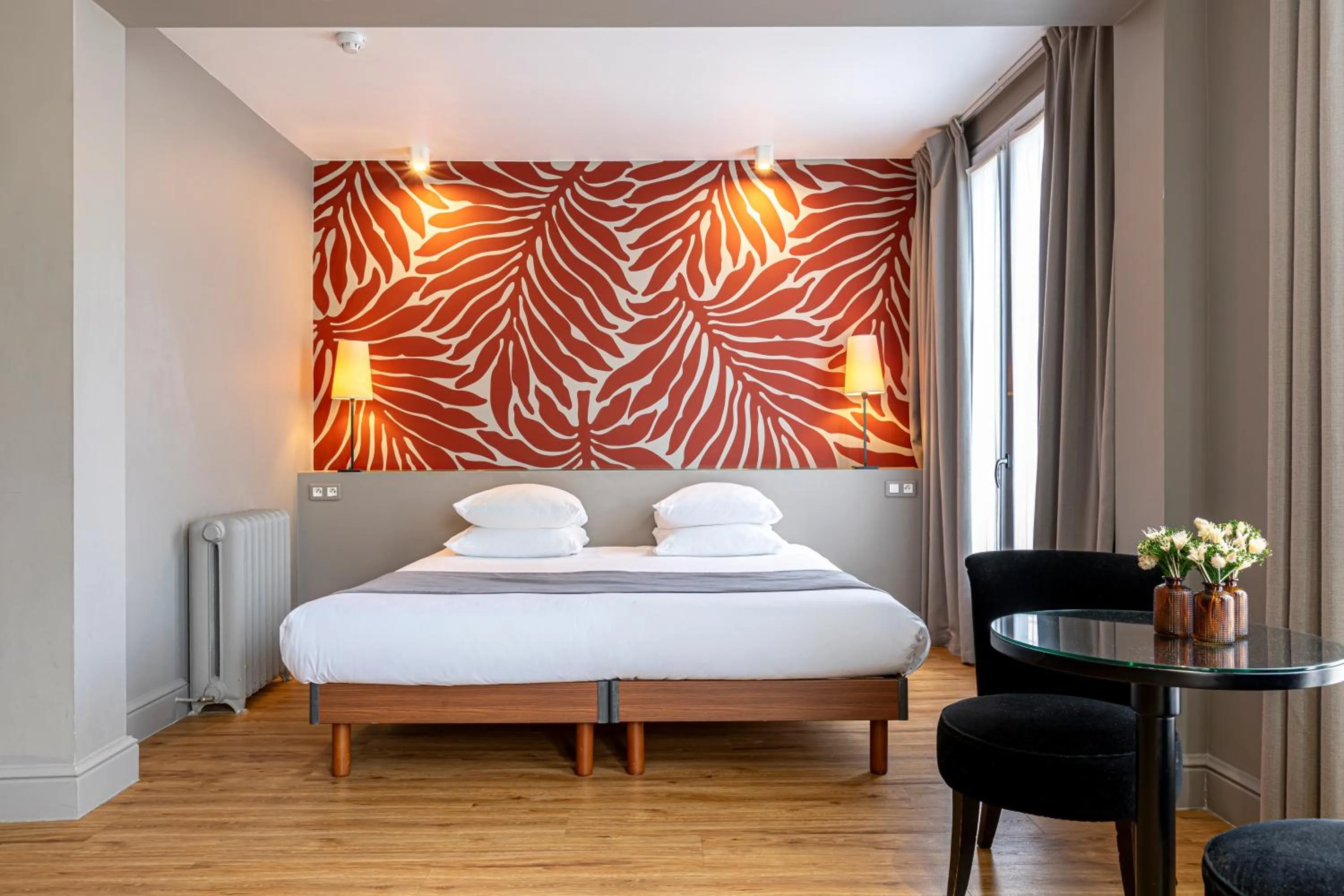 Bedroom, Bed in Gardette Park Hotel