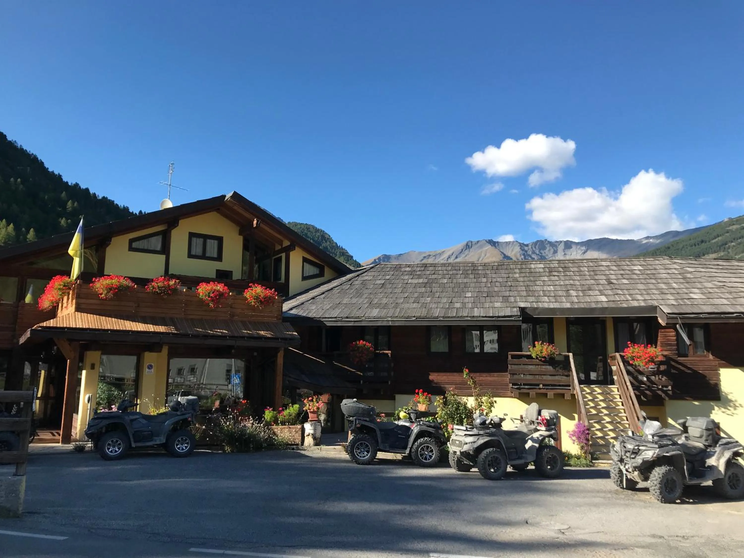 Property building in Hotel Cà Fiore