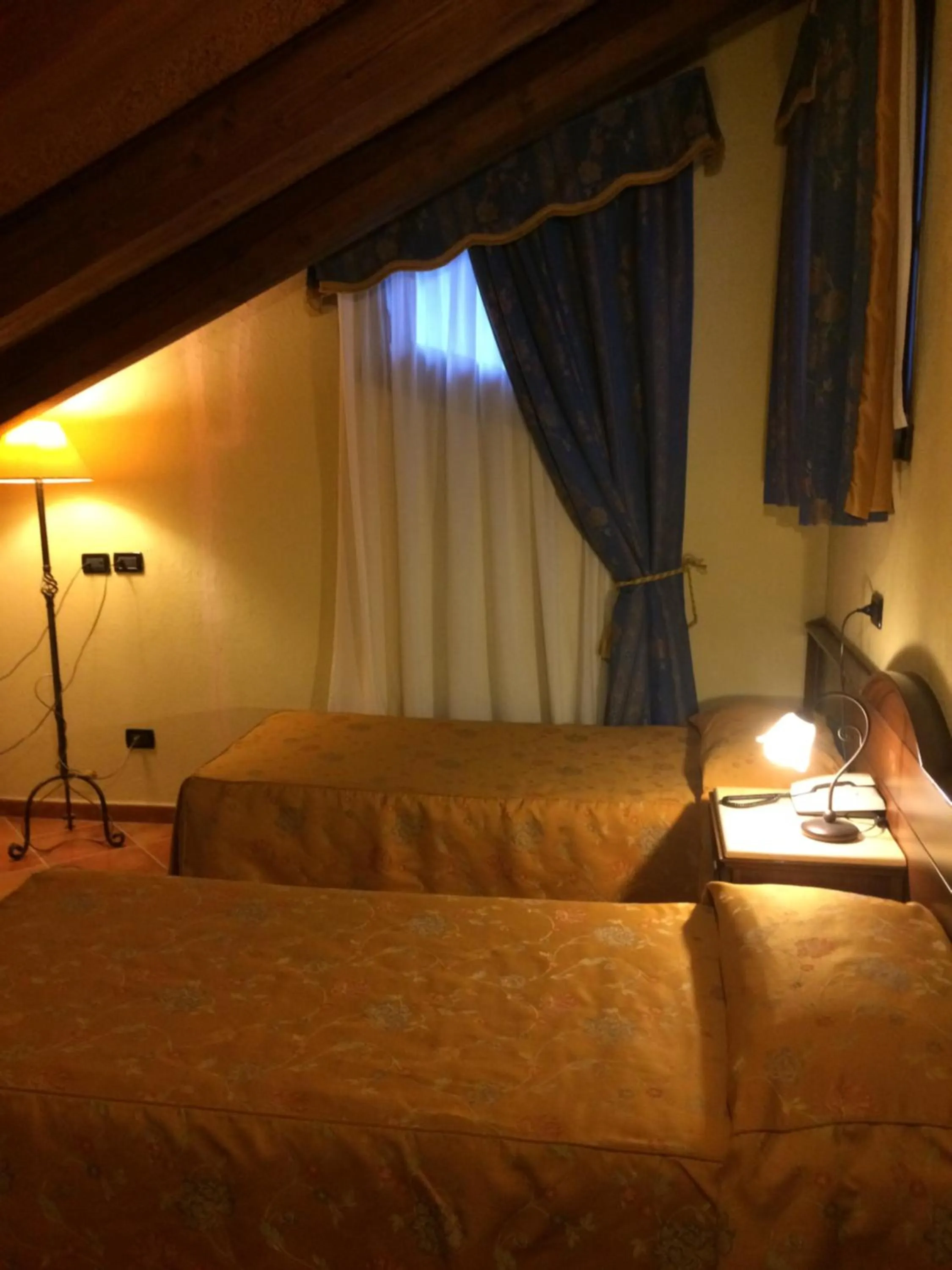 Bed in Hotel Cà Fiore