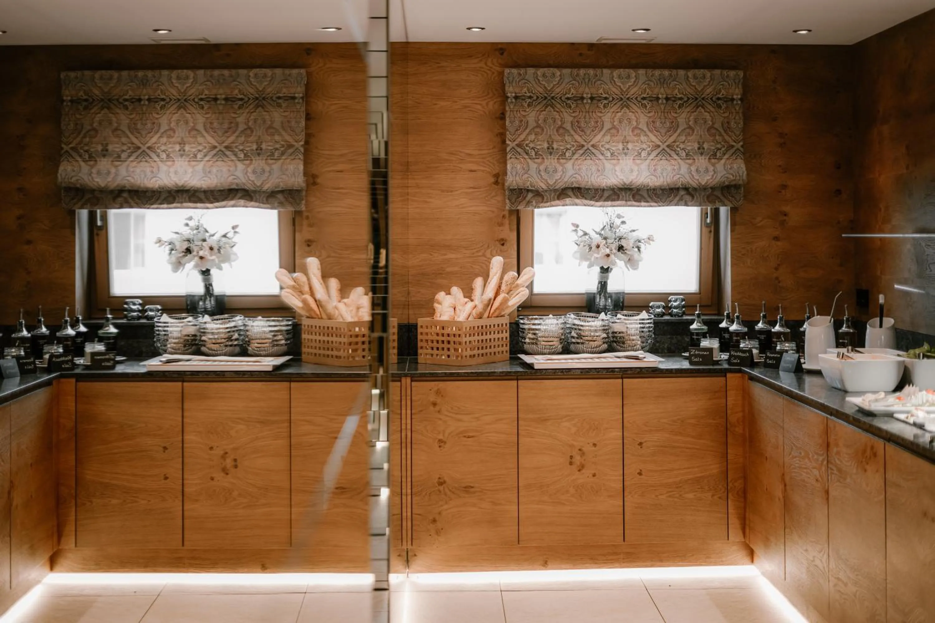 Restaurant/places to eat in Hotel Sonnegg