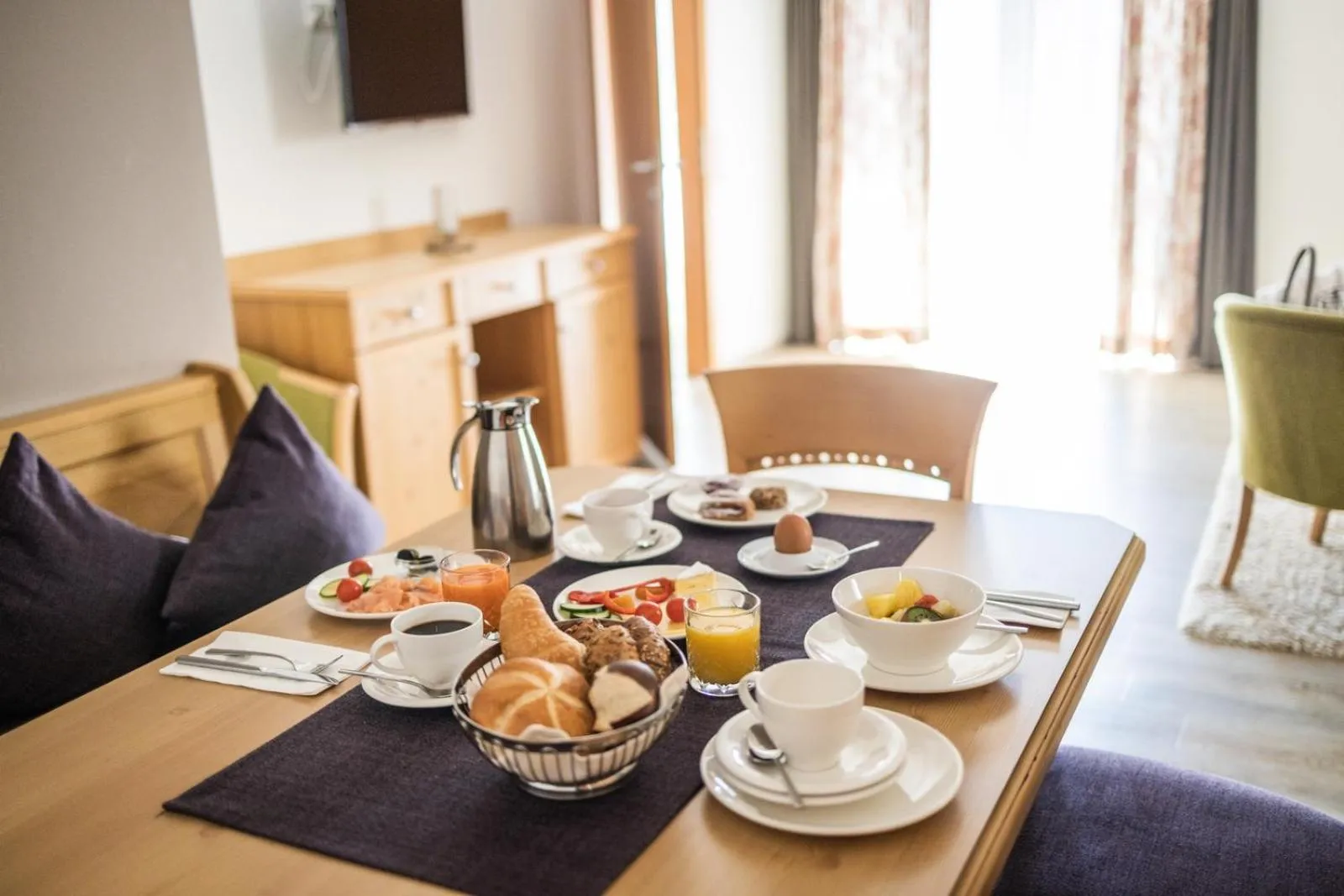 Dining area in Hotel Sonnegg