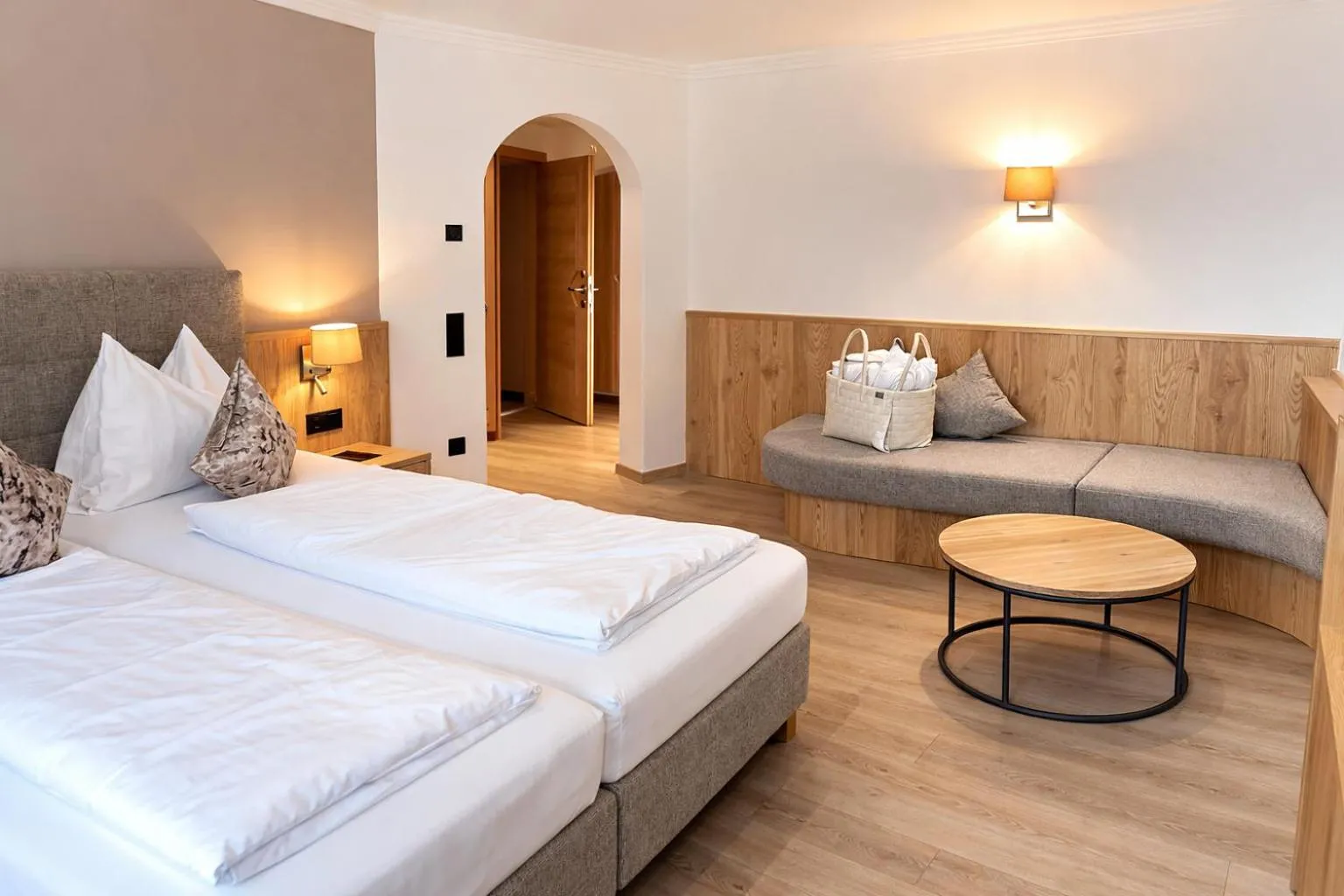 Photo of the whole room, Bed in Hotel Sonnegg