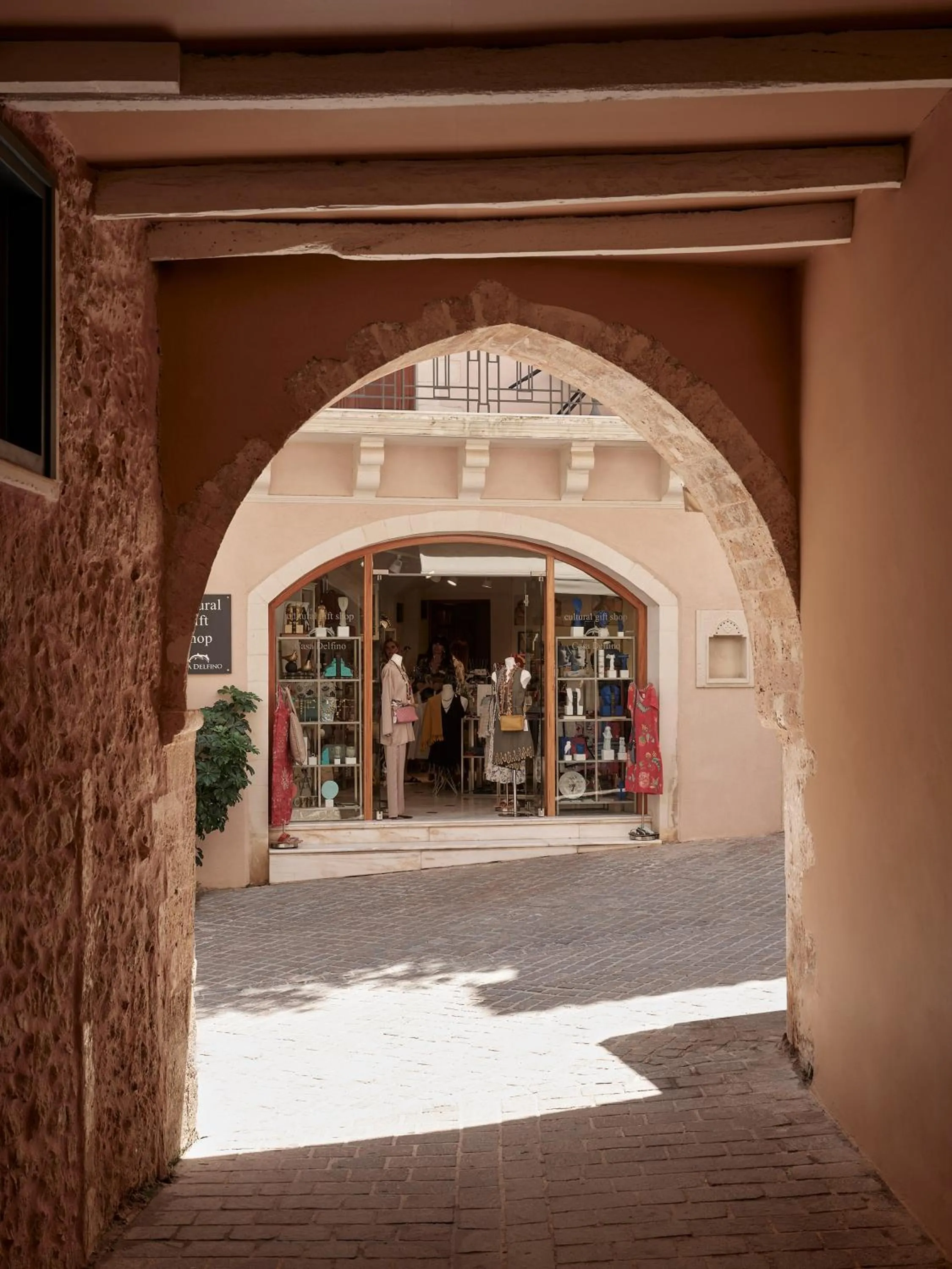 On-site shops in Casa Delfino Hotel & Spa