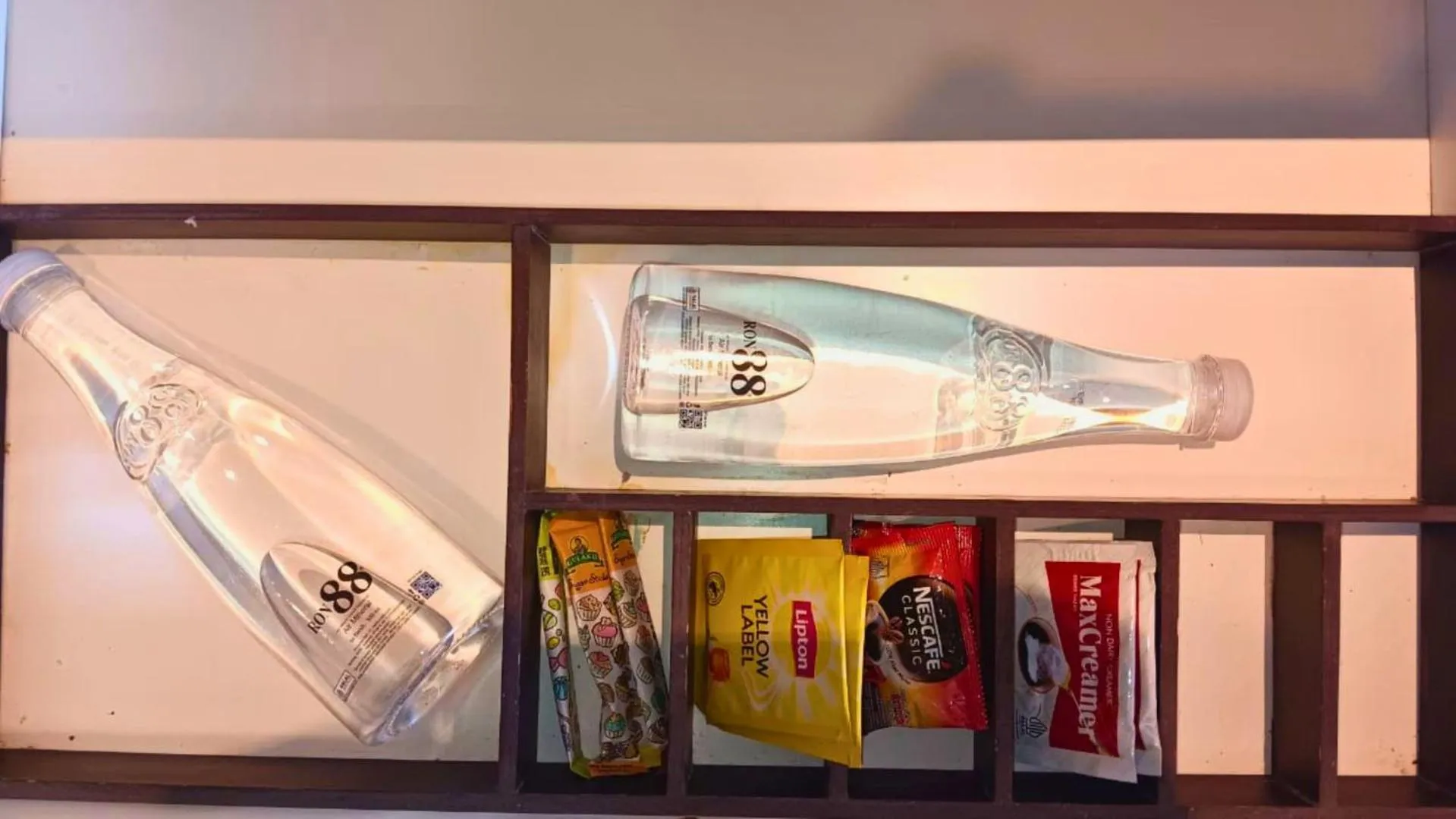 Food and drinks in The Grantage Hotel & Sky Lounge